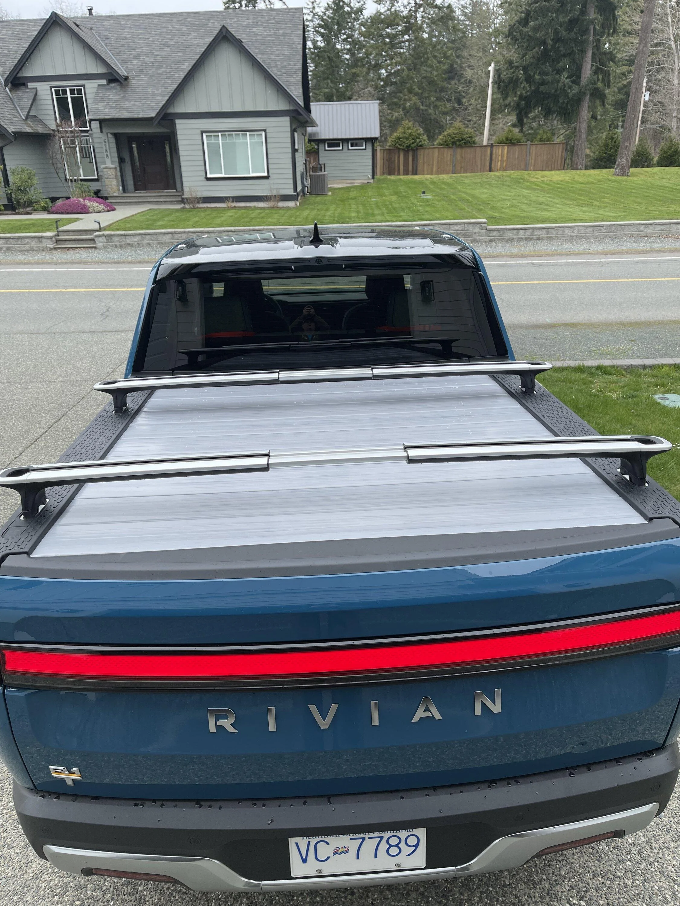 Rivian R1T R1S DIY temporary tonneau / bed cover? IMG_2987
