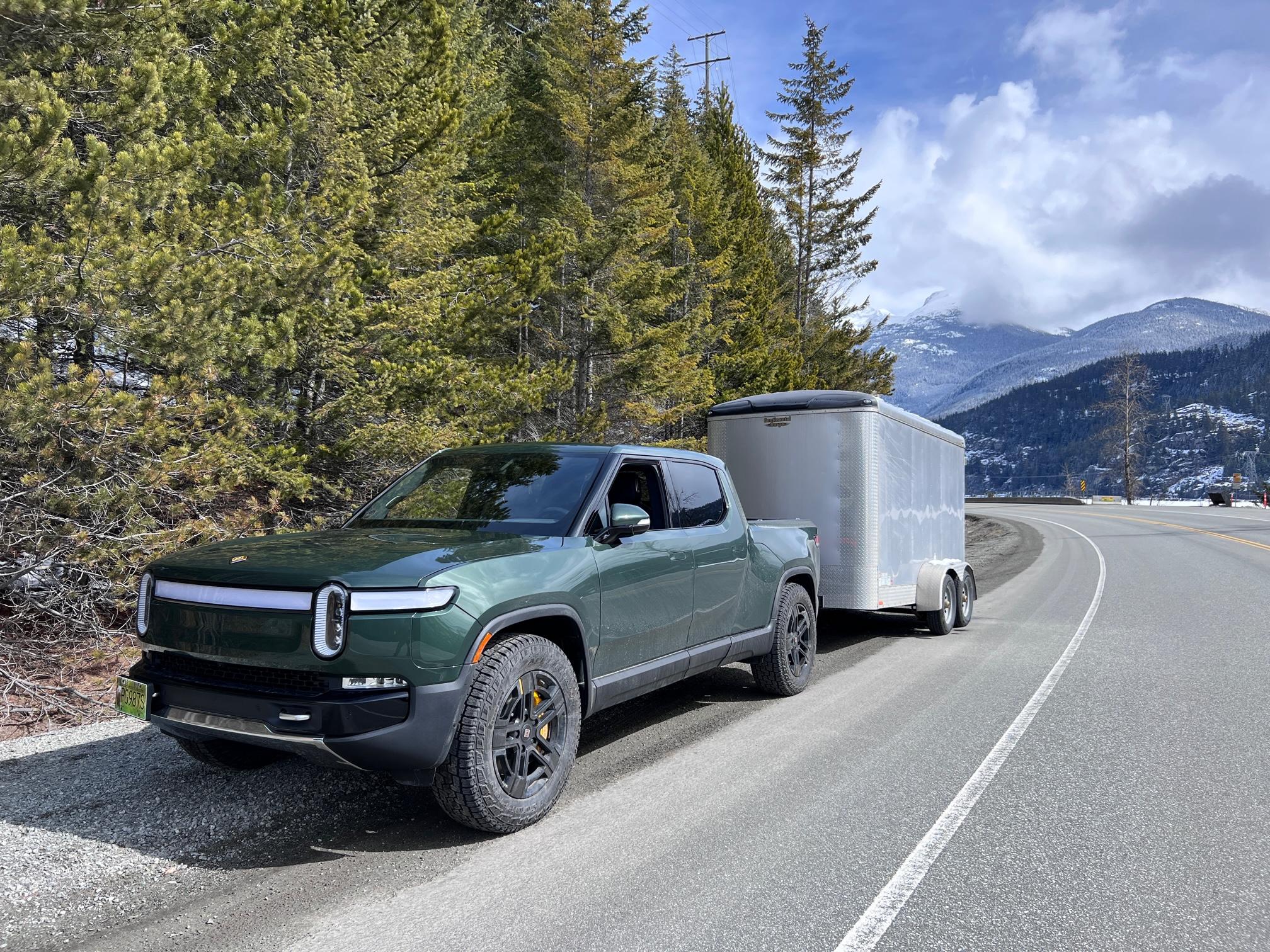 Rivian R1T R1S Driving R1T past 0% dead battery while towing 6x12 Trailer miss-hap IMG_8414.JPG