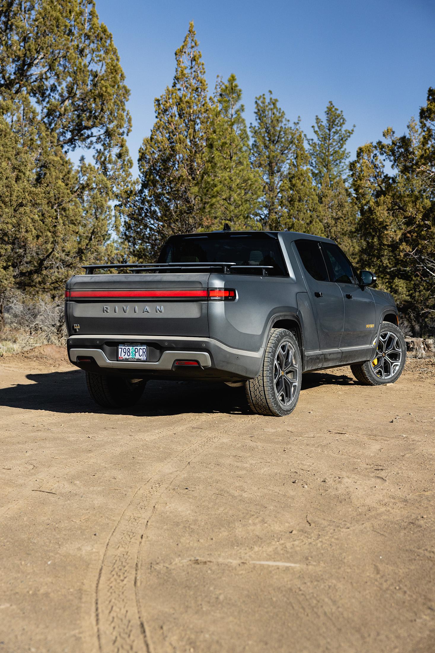 Rivian R1T R1S The @blinker.fluid El Cap Granite R1T delivery/spec/build/journal ... _V6A7782