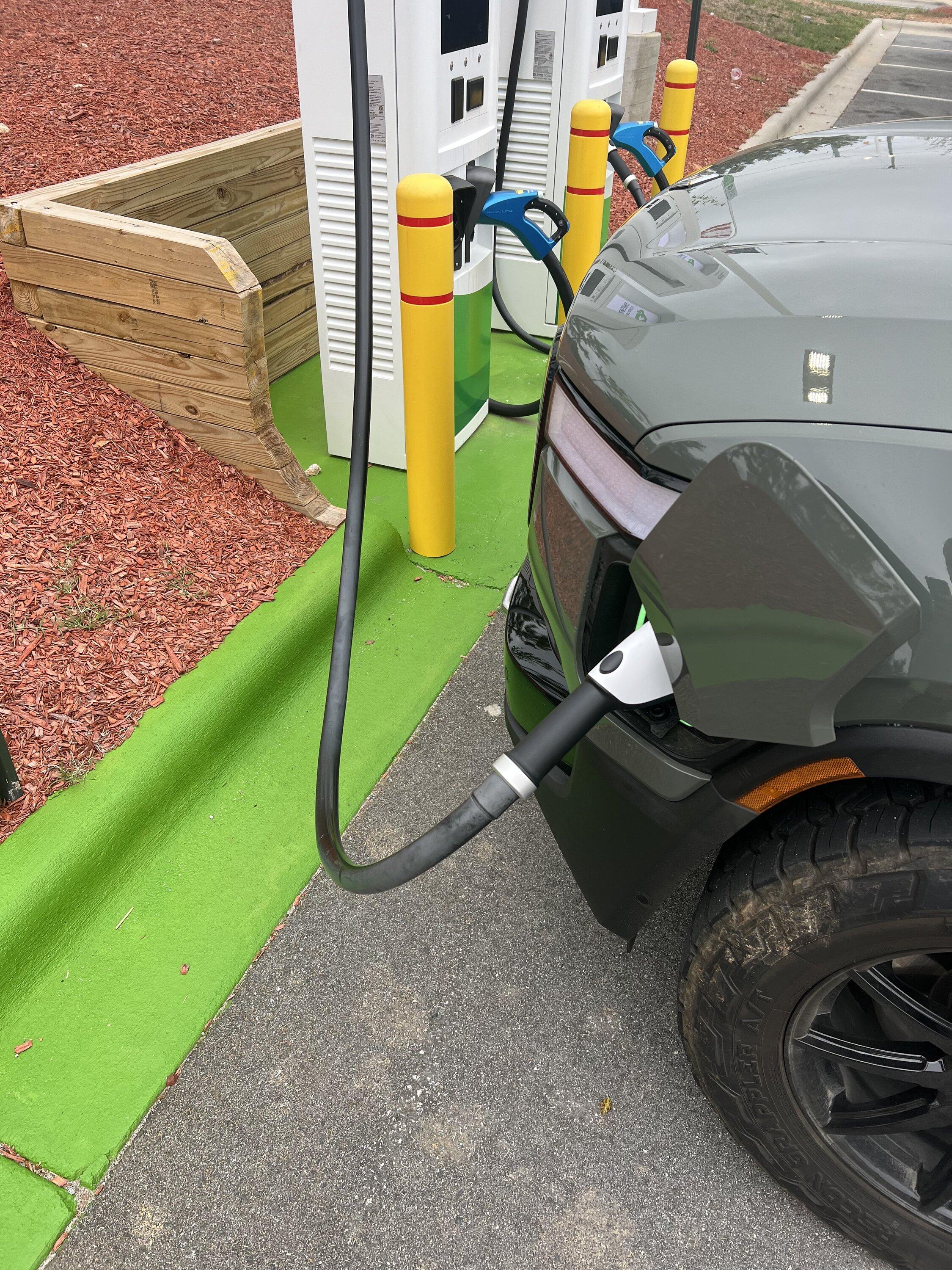 Rivian R1T R1S Rivian home charging problems! ACBE4F77-F203-47A4-887E-B55123C1EB14
