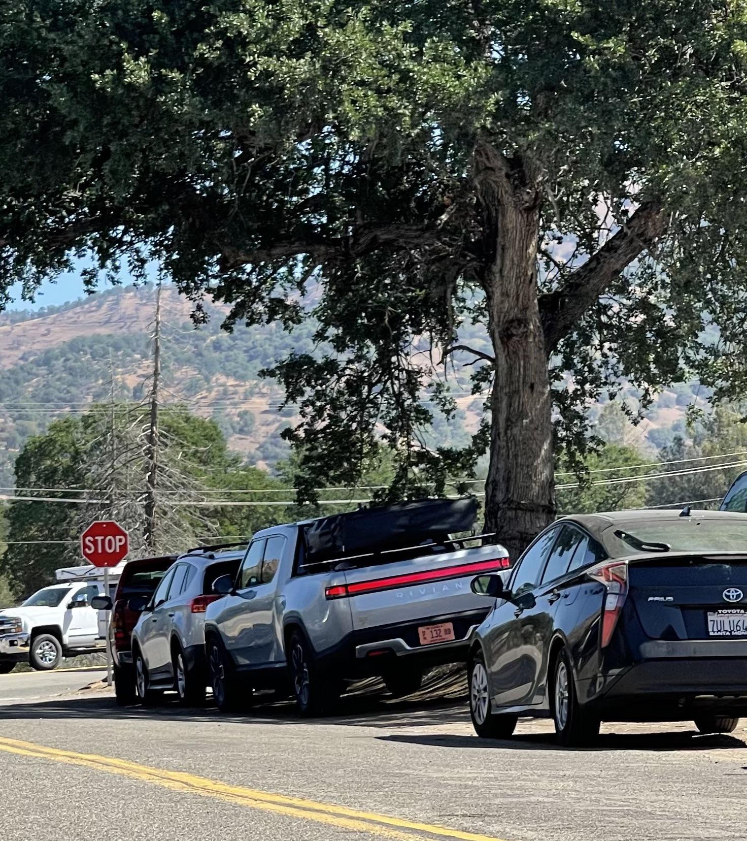 Rivian R1T R1S Real Rivian Photos & Videos mo5shiv7di271