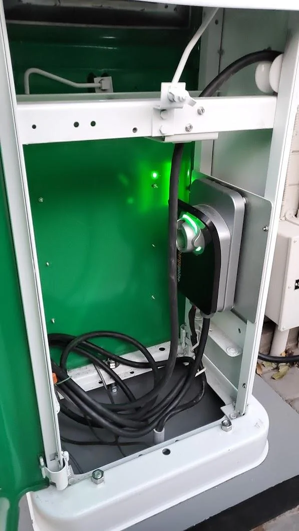 Rivian R1T R1S New EV Charger ready and awaiting the R1T (Dino Electric) 20210331_193037