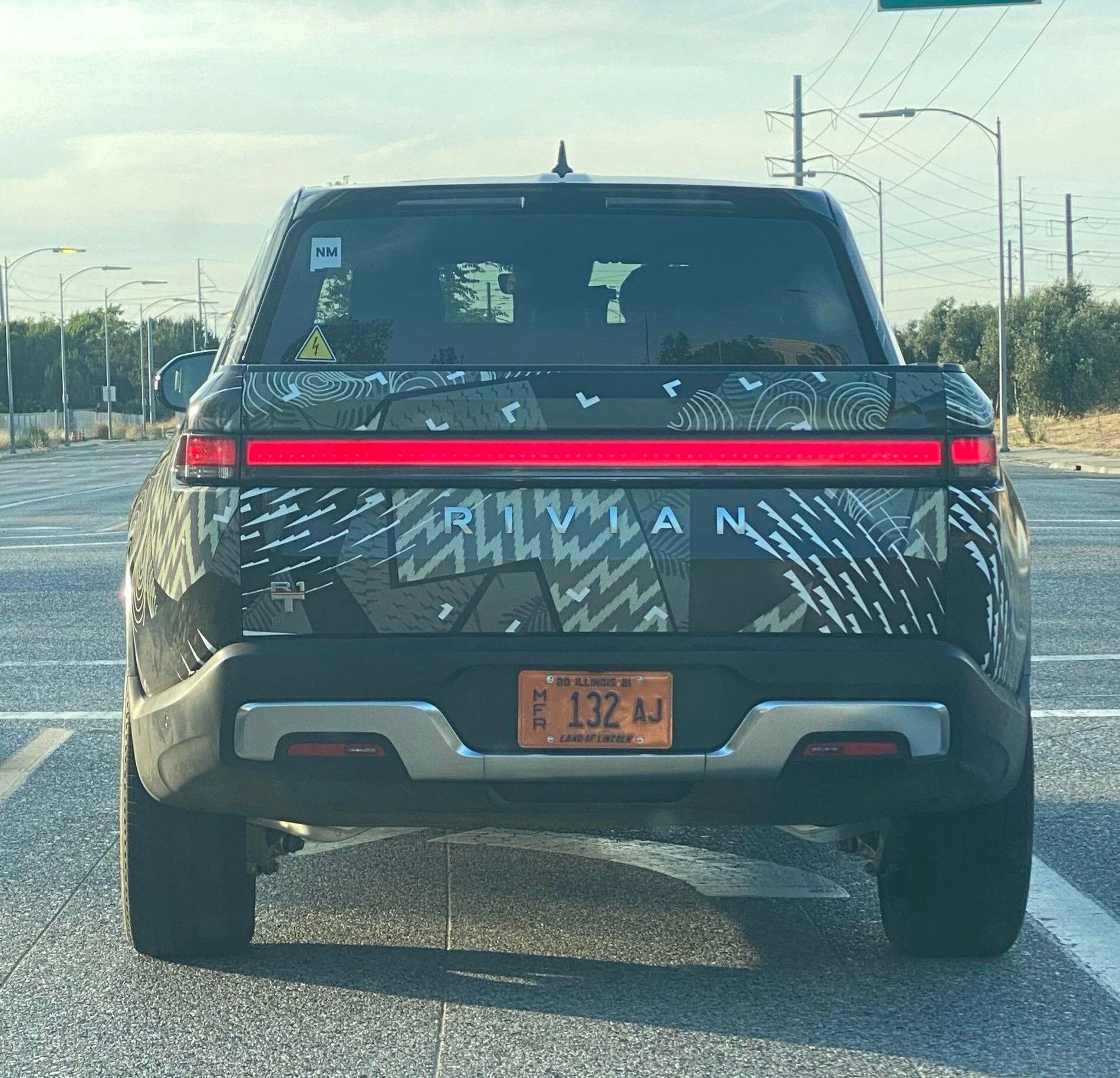 Rivian R1T R1S Real Rivian Photos & Videos ty9epmeuuq571