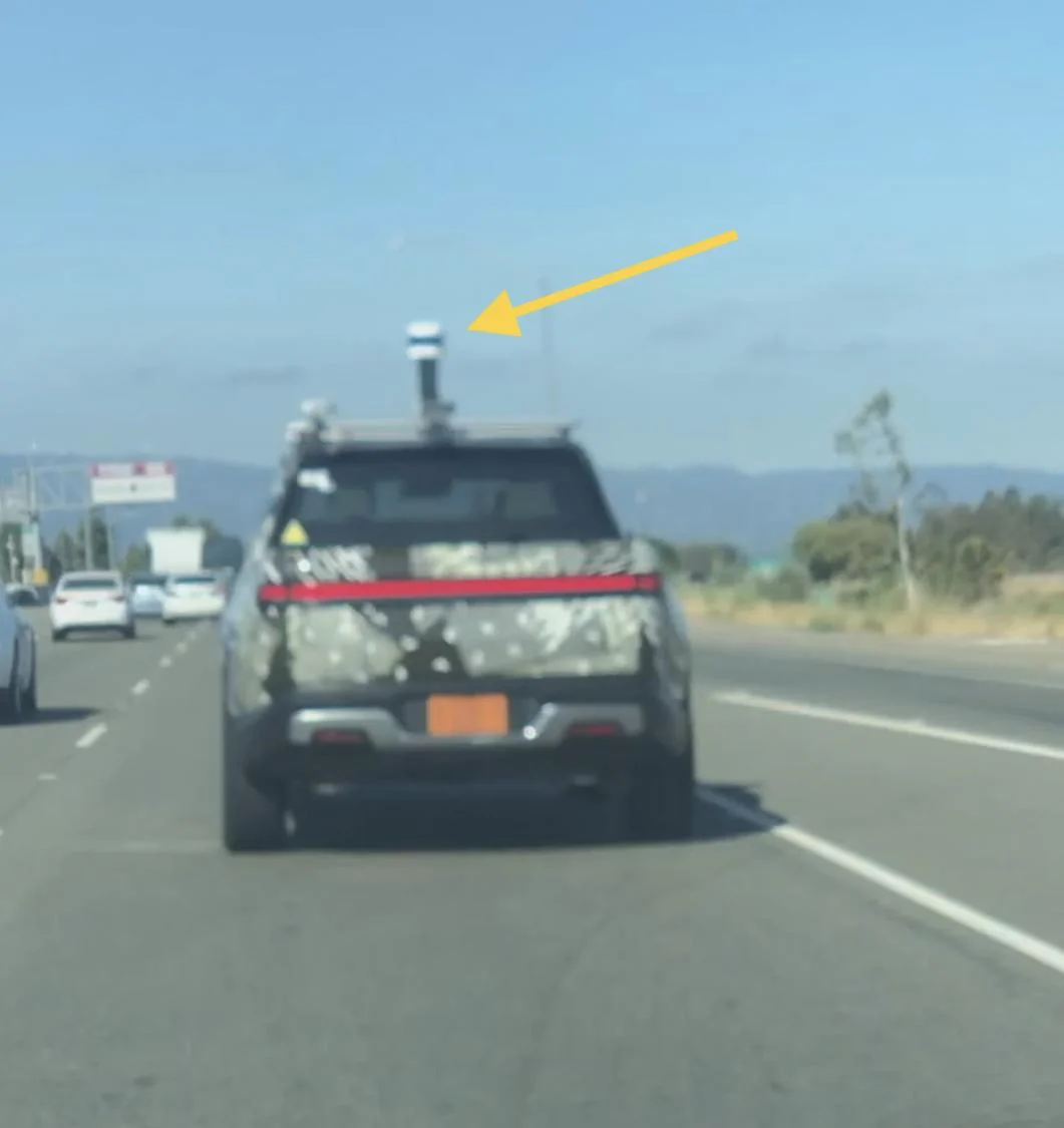 Rivian R1T R1S Spotted in CA - 237 Bay Area 67B0FEDD-FBA9-4483-B054-FD98E85D2C0F
