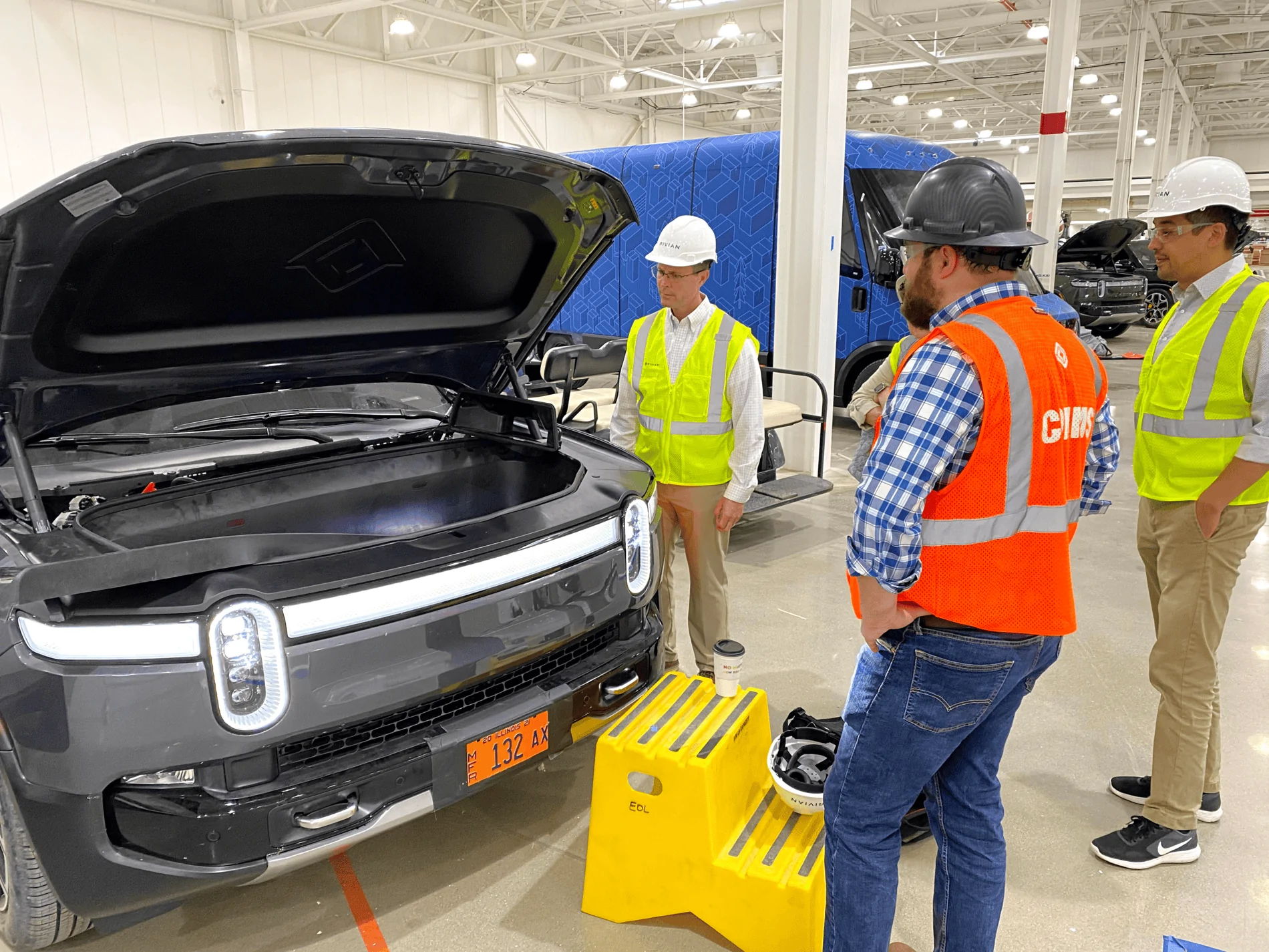 Rivian R1T R1S Real Rivian Photos & Videos 1624380401023