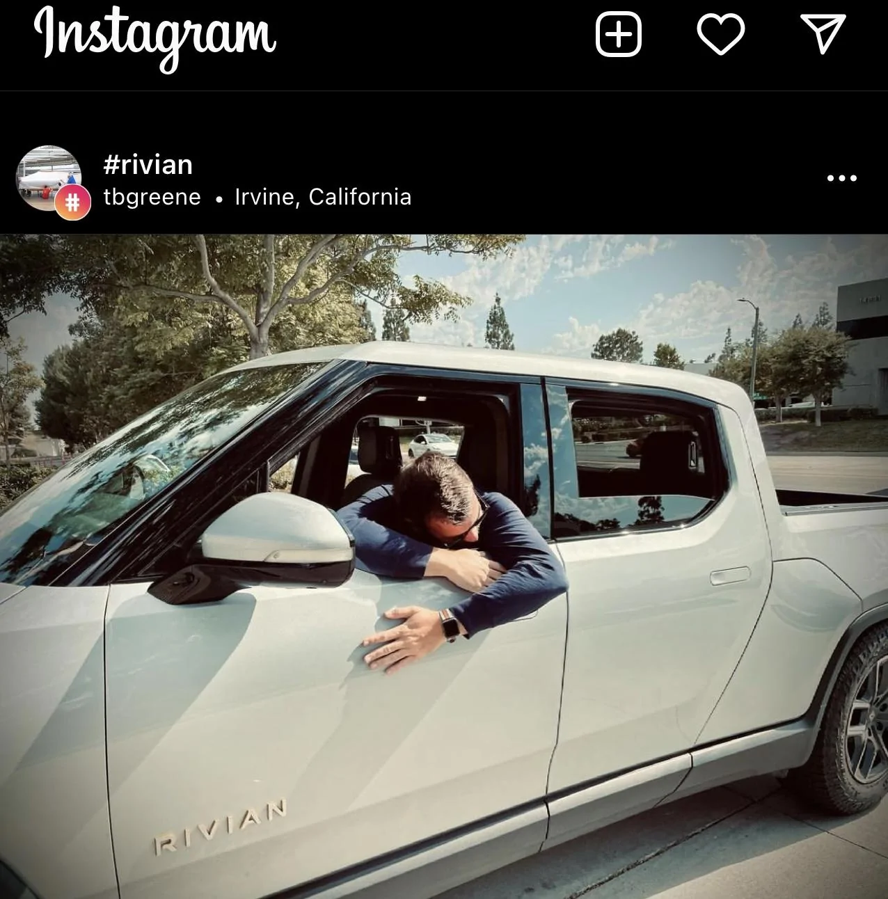 Rivian R1T R1S Real Rivian Photos & Videos 72876904-E5FE-49CE-BC9B-7D5A64C0FA49