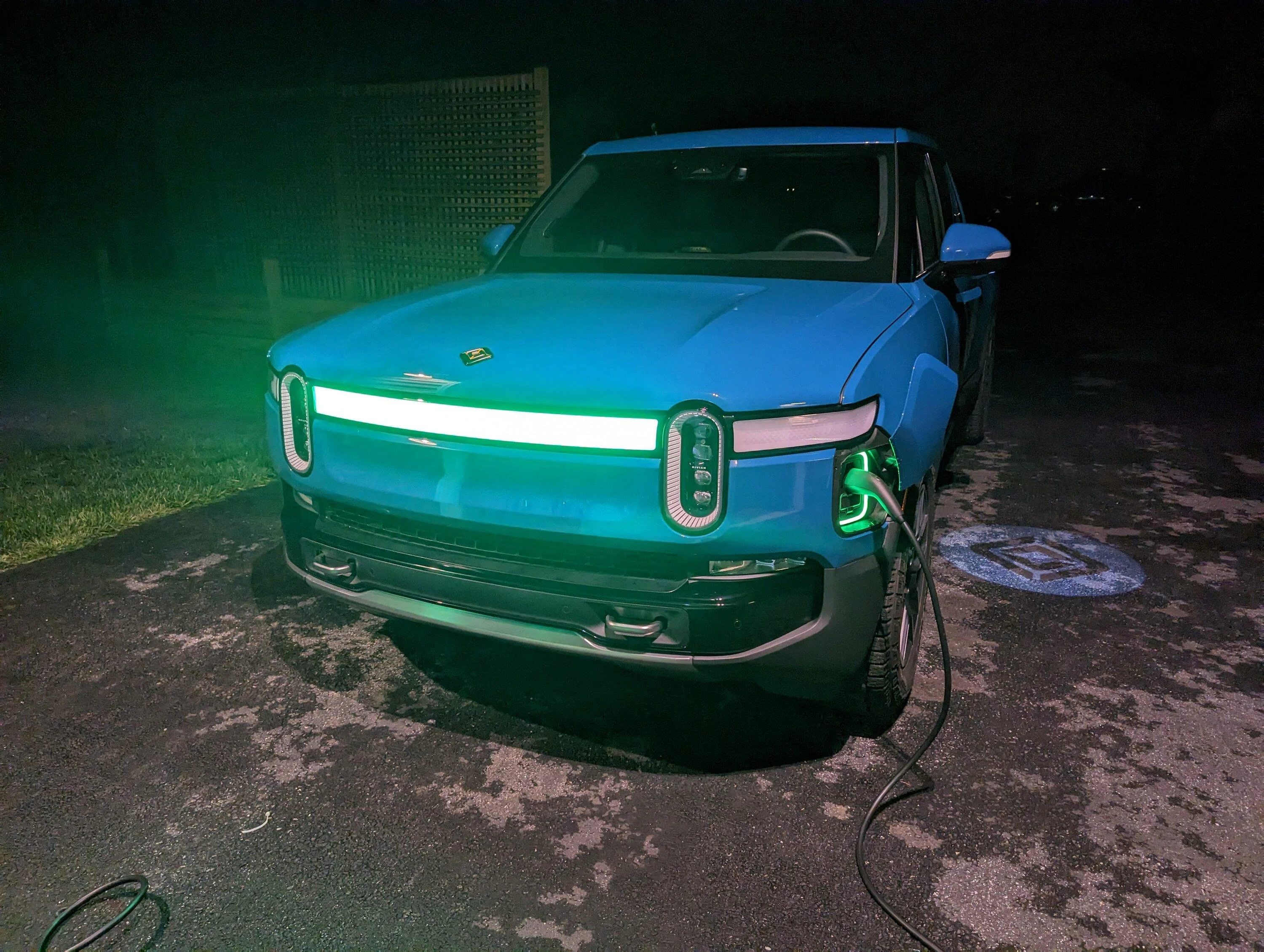Rivian R1T R1S R1T Power Output at Low SOC? PXL_20230423_005541269.MP