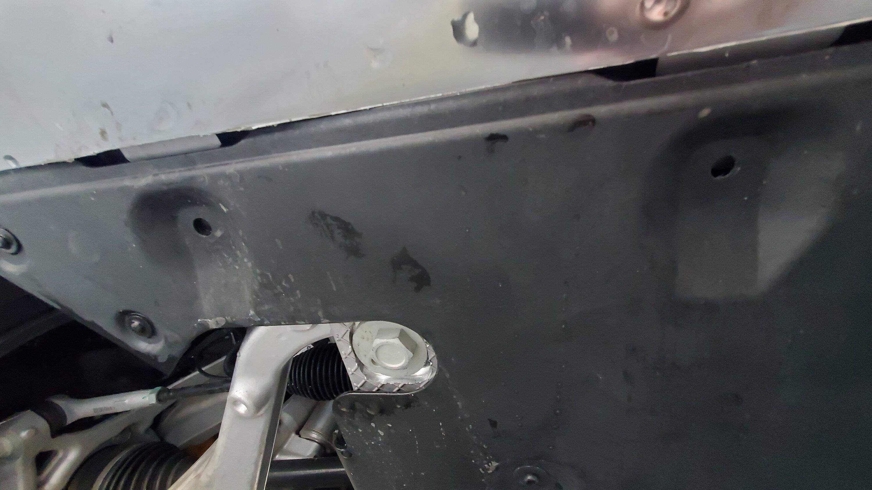 Rivian R1T R1S Am I missing 4 front skid plate bolts? 20230423_150227