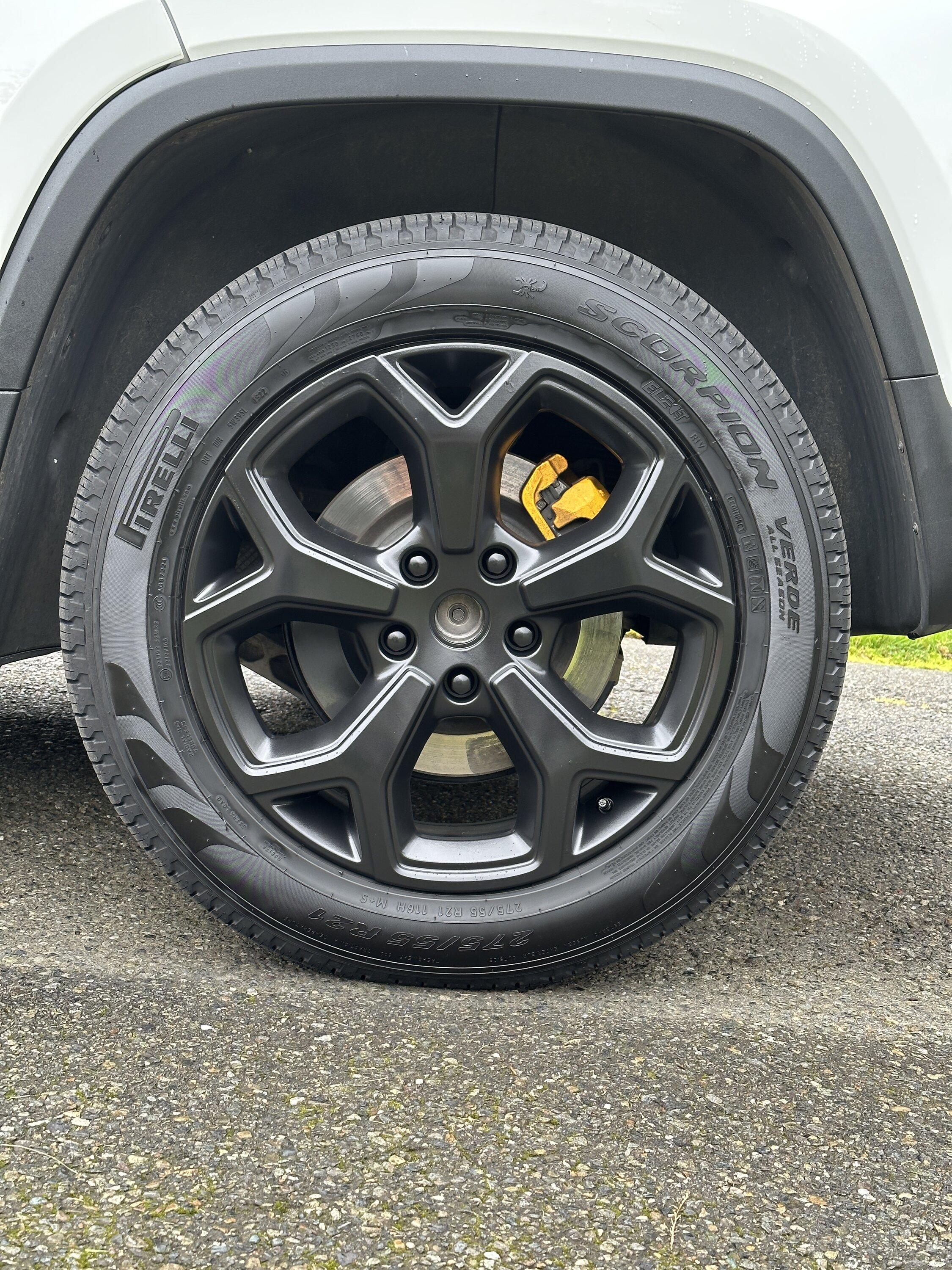 Rivian R1T R1S 21" Hyperdipped Black Wheels IMG_2769.JPG