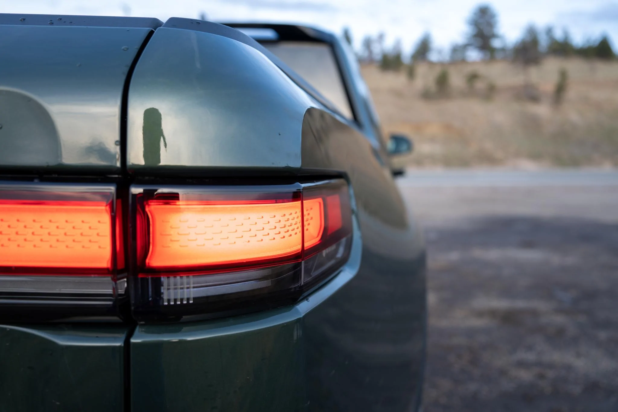 Rivian R1T R1S I finally got my camera out and took a few pics! Rivian 6