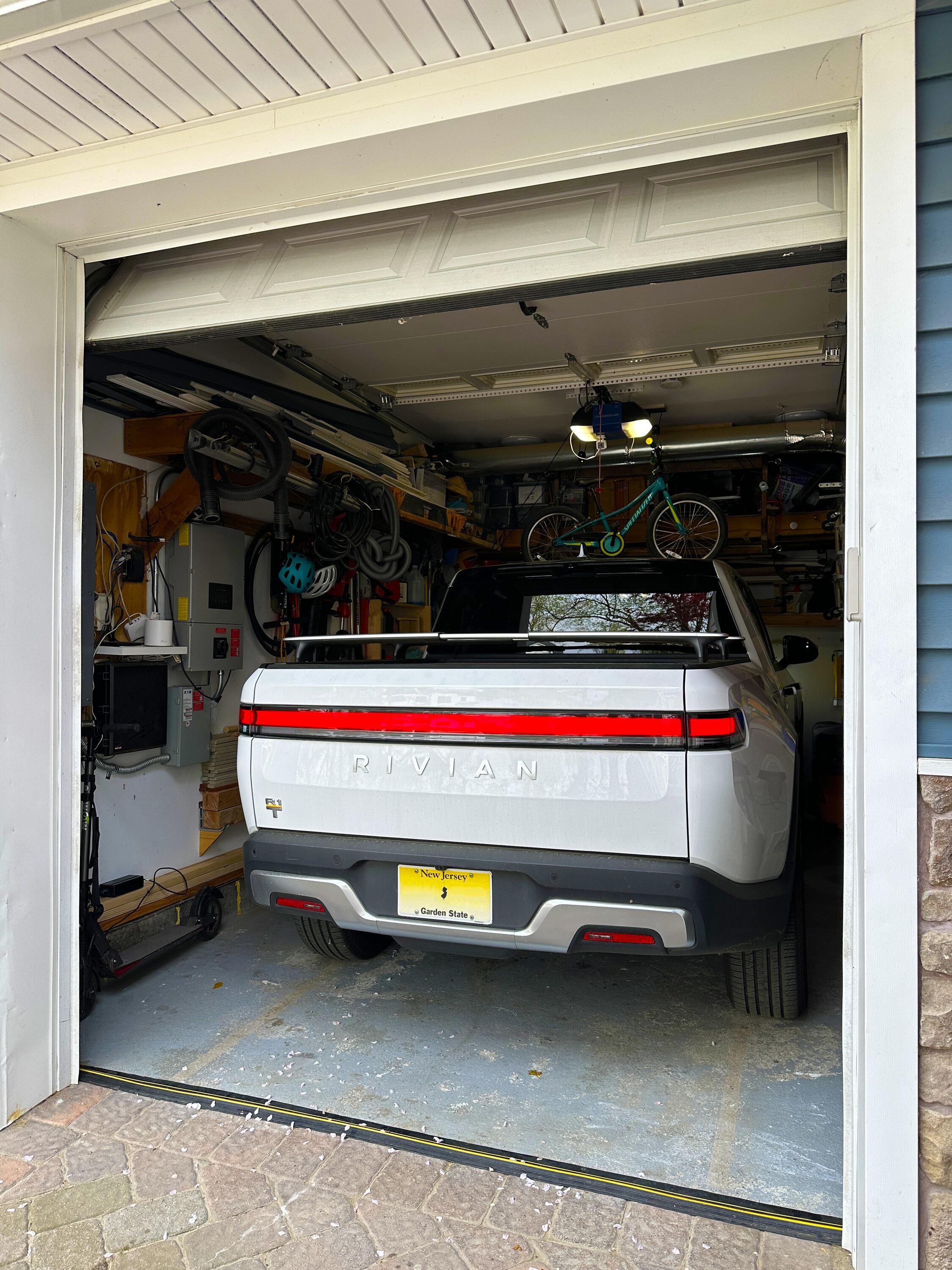 Rivian R1T R1S Another Tight Fit tight1
