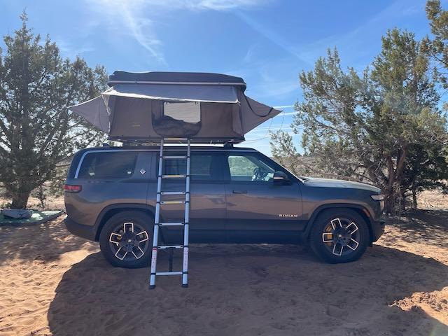Rivian R1T R1S iKamper on R1S, pics anyone? 2