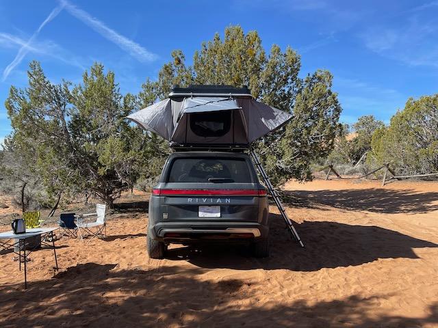 Rivian R1T R1S iKamper on R1S, pics anyone? 3
