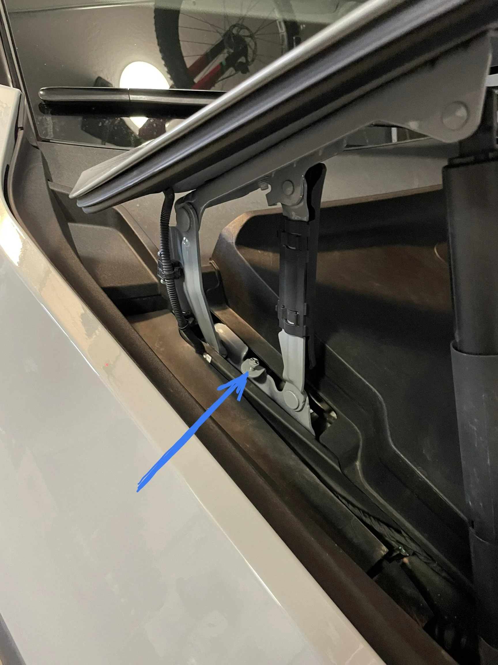 Rivian R1T R1S Frunk hood higher on one side - how to adjust? A02C7088-3616-4377-BD26-BC6DF3E511EE