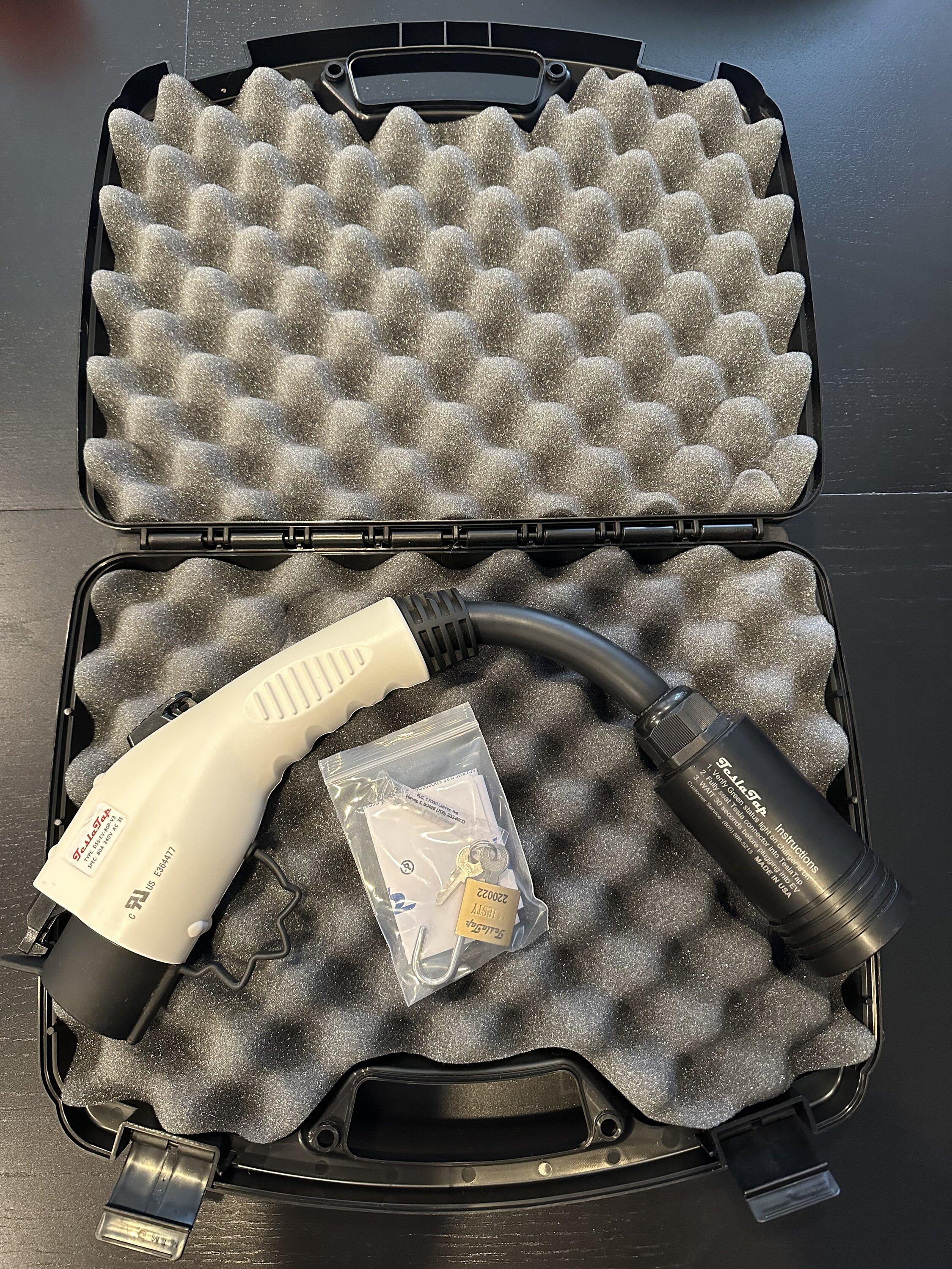 Rivian R1T R1S SOLD - Tesla Tap 80A IMG_4543