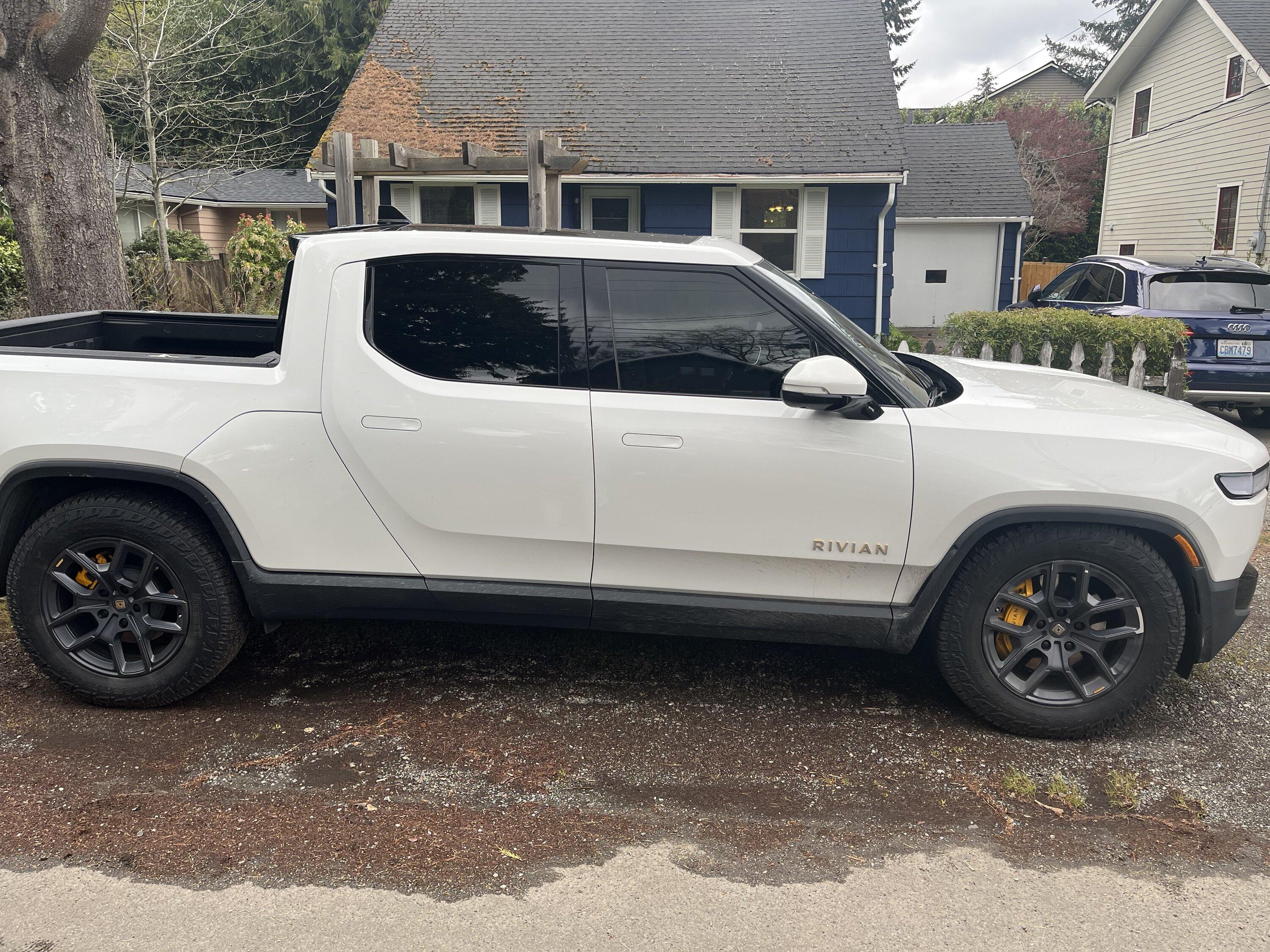 Rivian R1T R1S Front suspension drops overnight IMG_0850