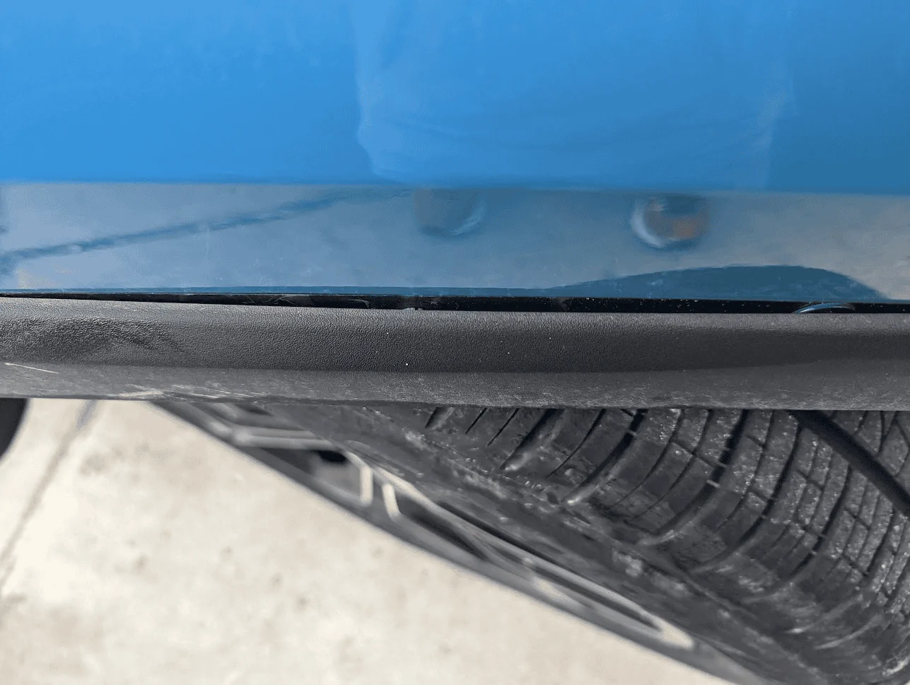 Rivian R1T R1S Kneel mode issues/potential for damage 1682610321487