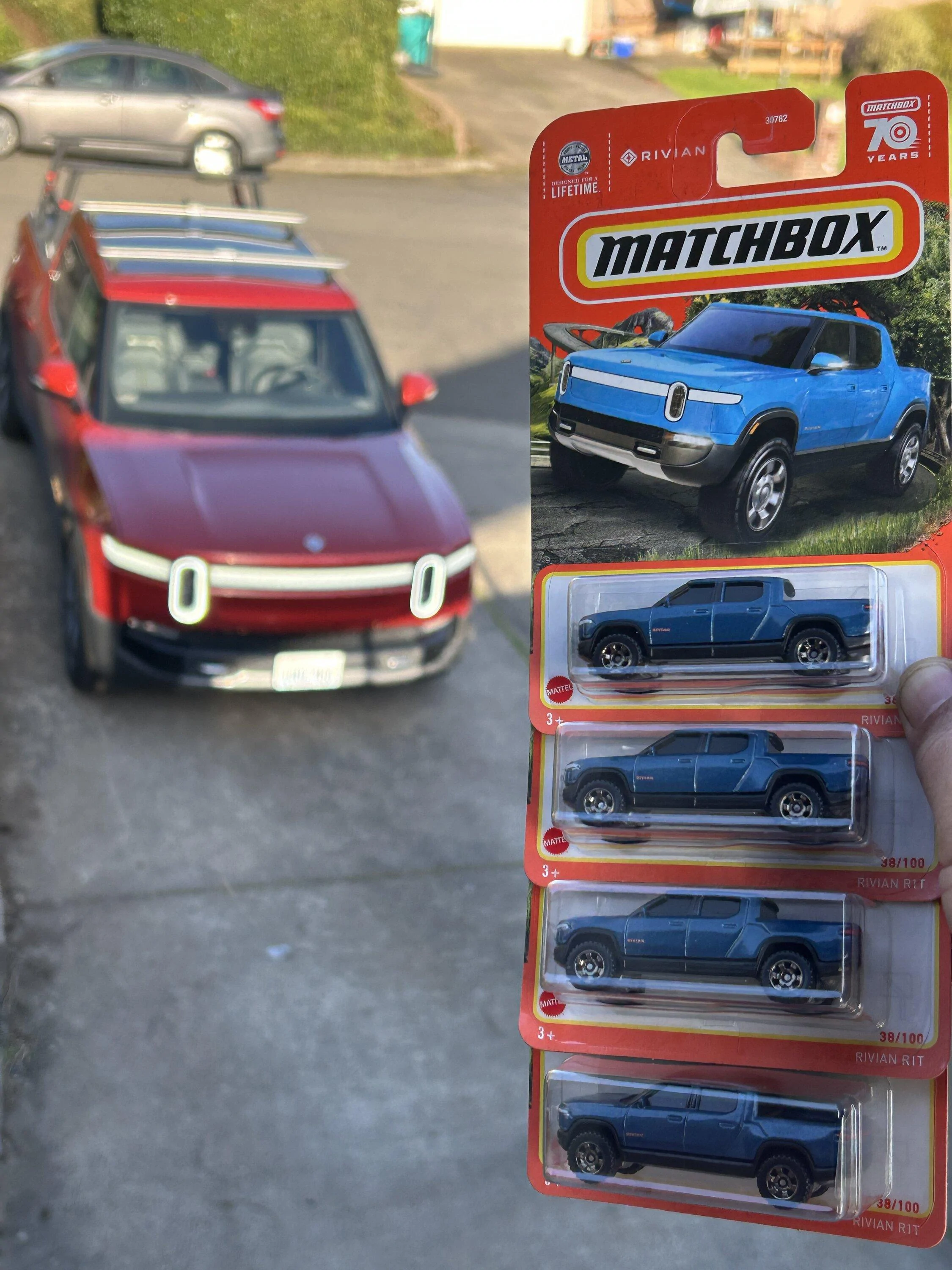 Rivian R1T R1S I bought 4 more R1Ts today 0EE2B895-5215-4AF3-8FDF-25D3FCCEB14D