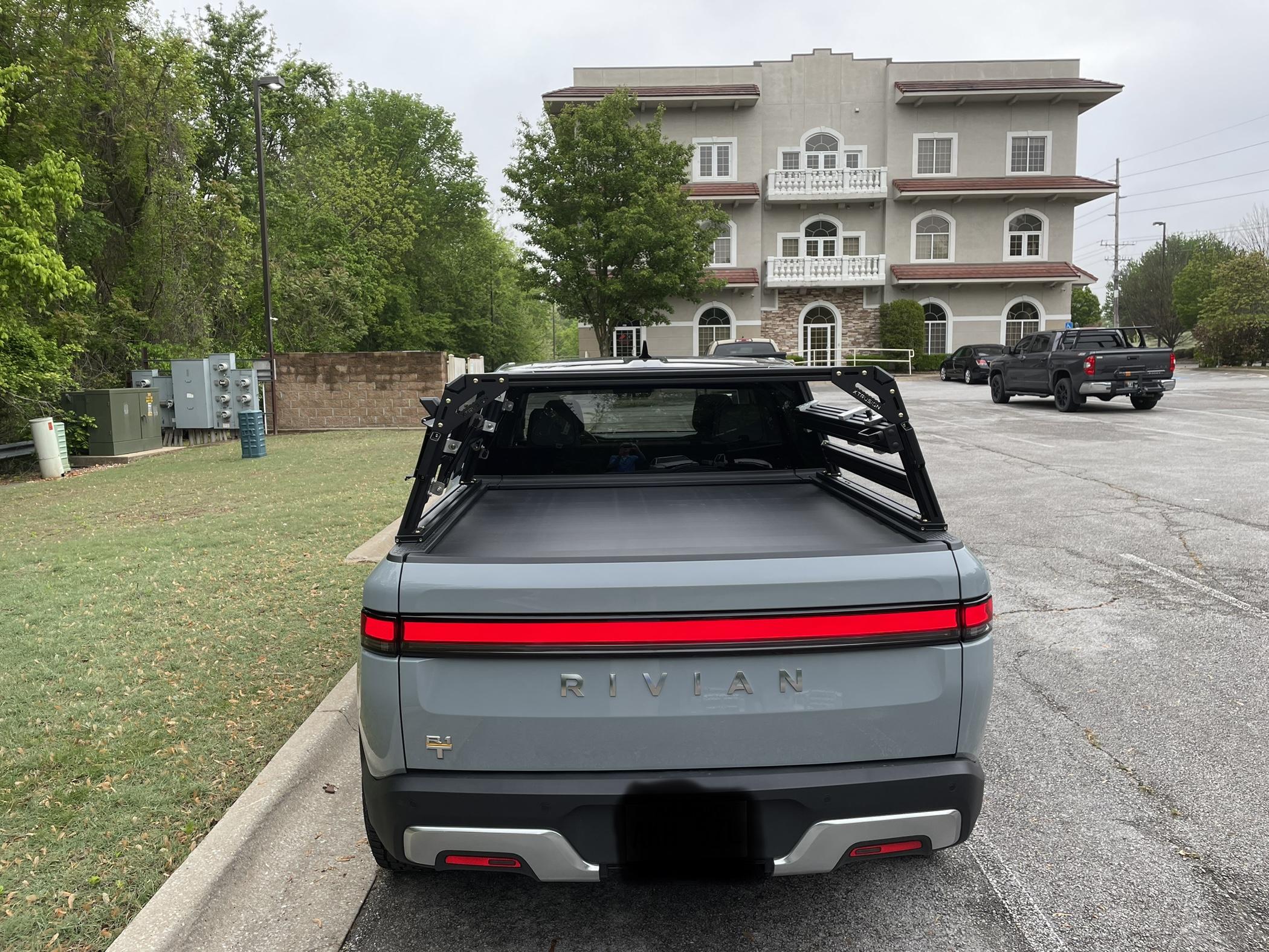 Rivian R1T R1S Xtrusion OVRLND rack install experience on R1T IMG_6906