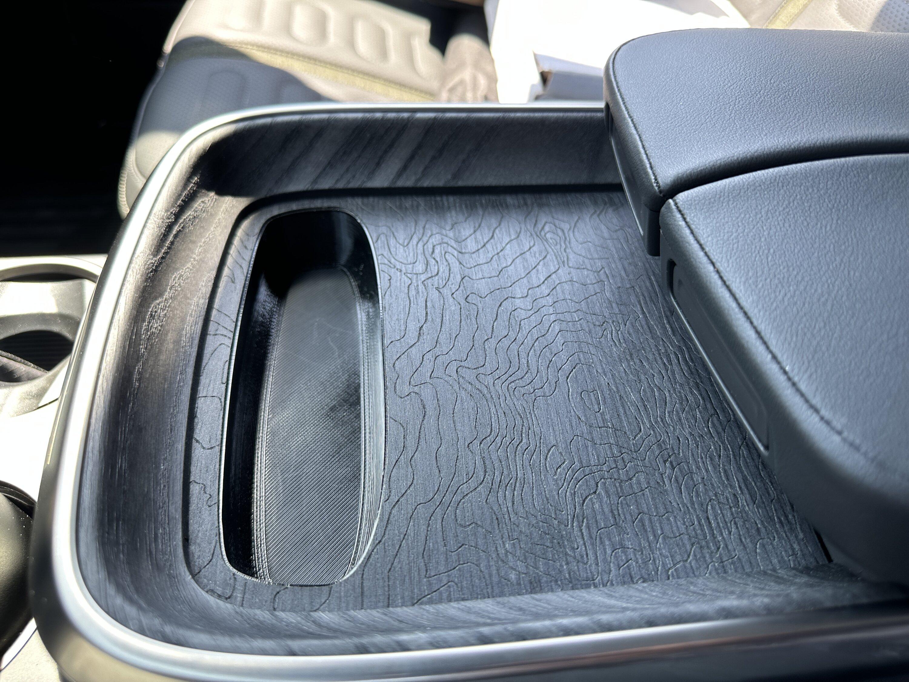Rivian R1T R1S S00nish Premium Phone Charger Installed Review & Photos IMG_3405
