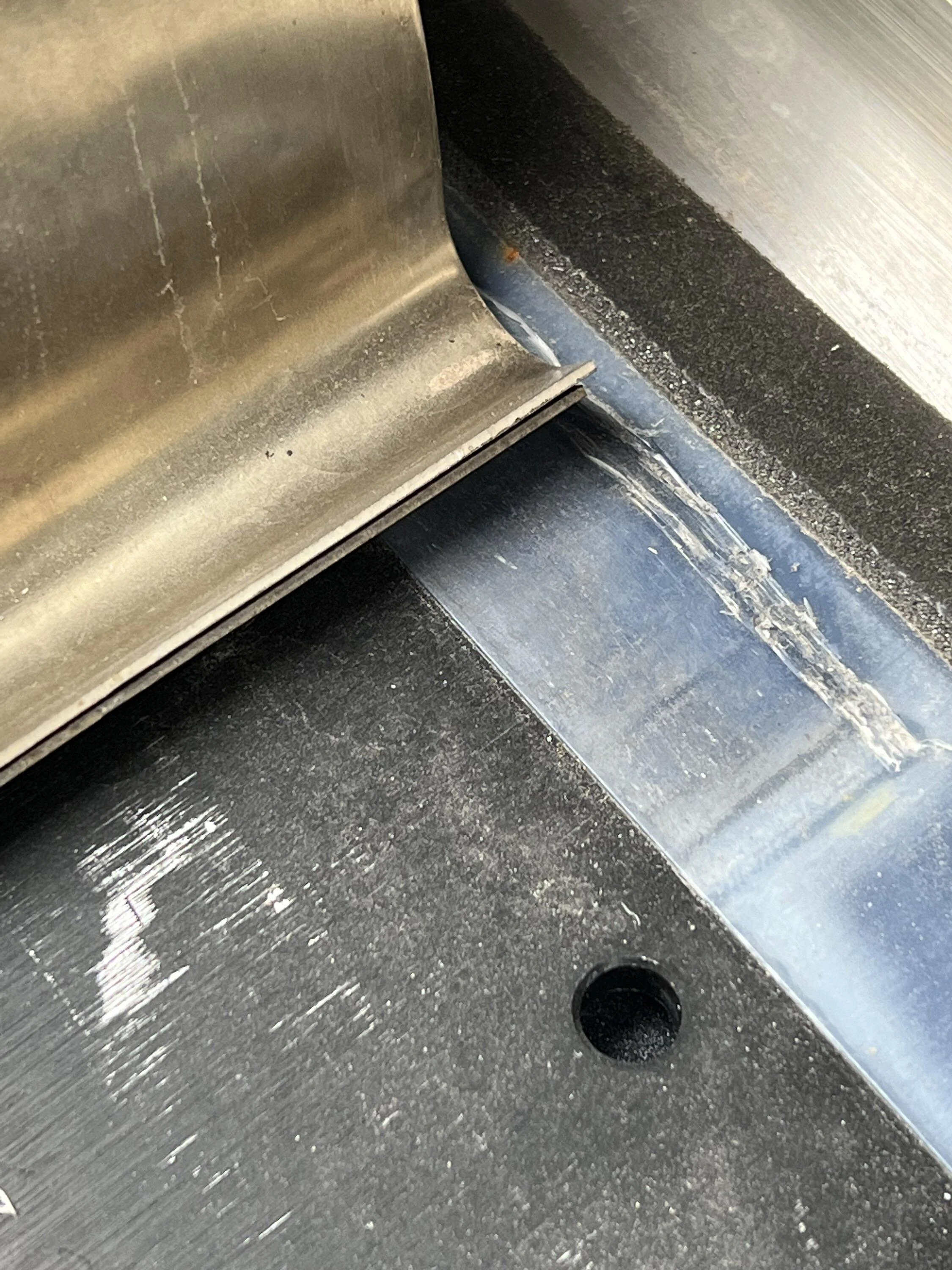 Rivian R1T R1S DIY Tonneau Repairs? Anyone try to do this yet? AB8AA26E-3778-4B40-9E89-96A2E032C4C3