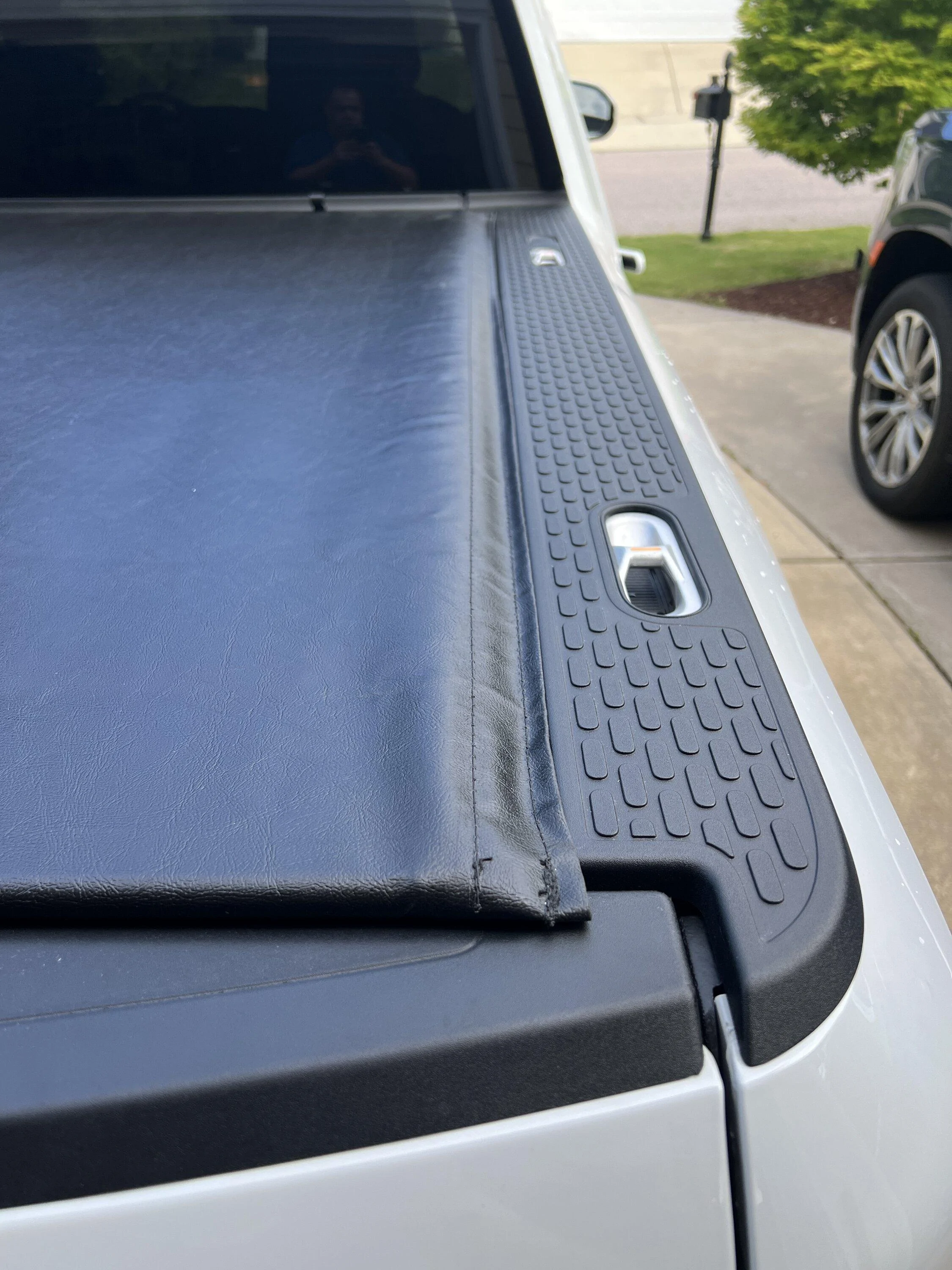 Rivian R1T R1S RMaxx Soft Tonneau Roll-up Bed Cover -- Installed Photos IMG_4149