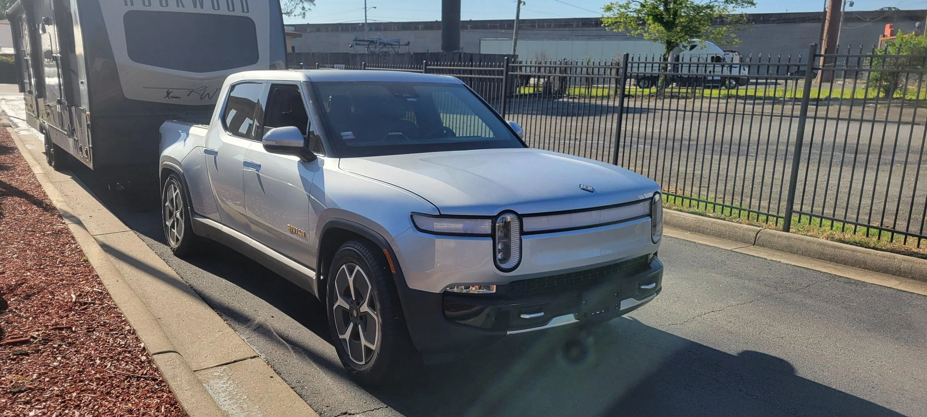 Rivian R1T R1S R1T glamper towing road trip 20230430_085037