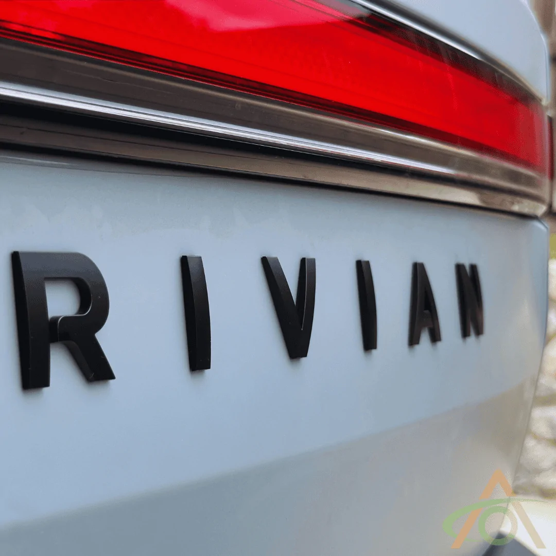 Rear logo andgled.png