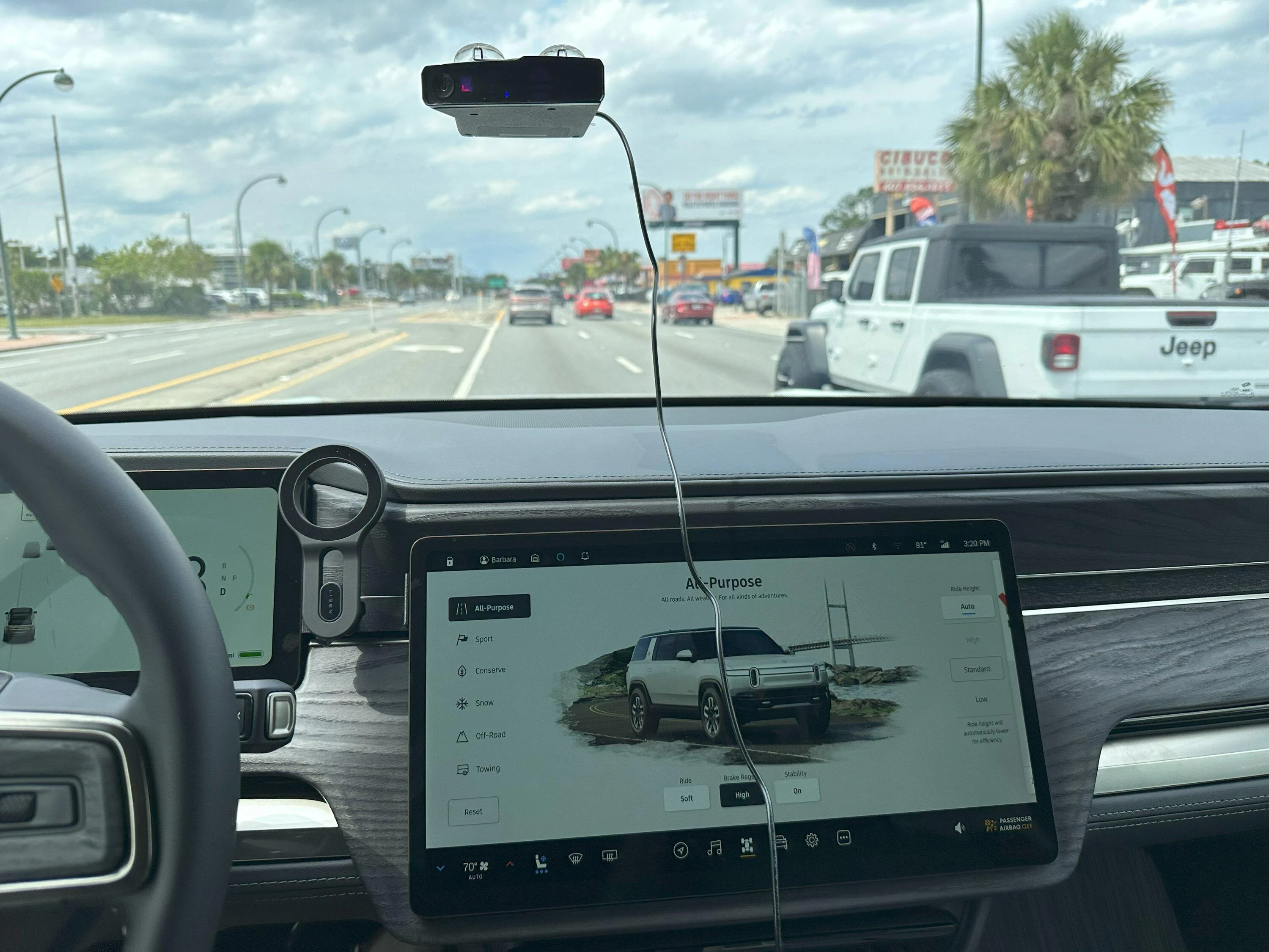 Rivian R1T R1S Radar Detector hardwire, who has done it? IMG_2271