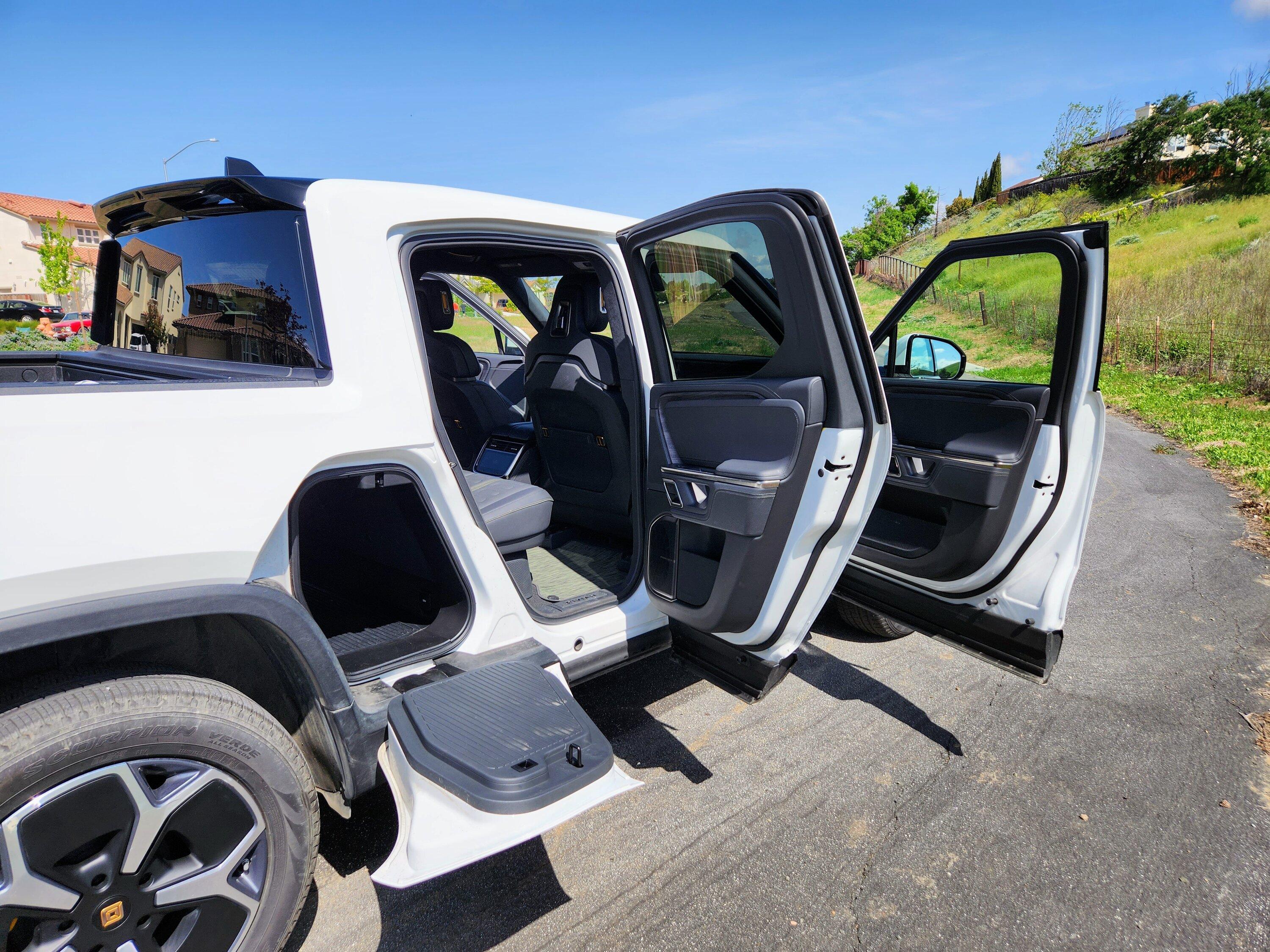Rivian R1T R1S 2022 R1t 20230507_104429