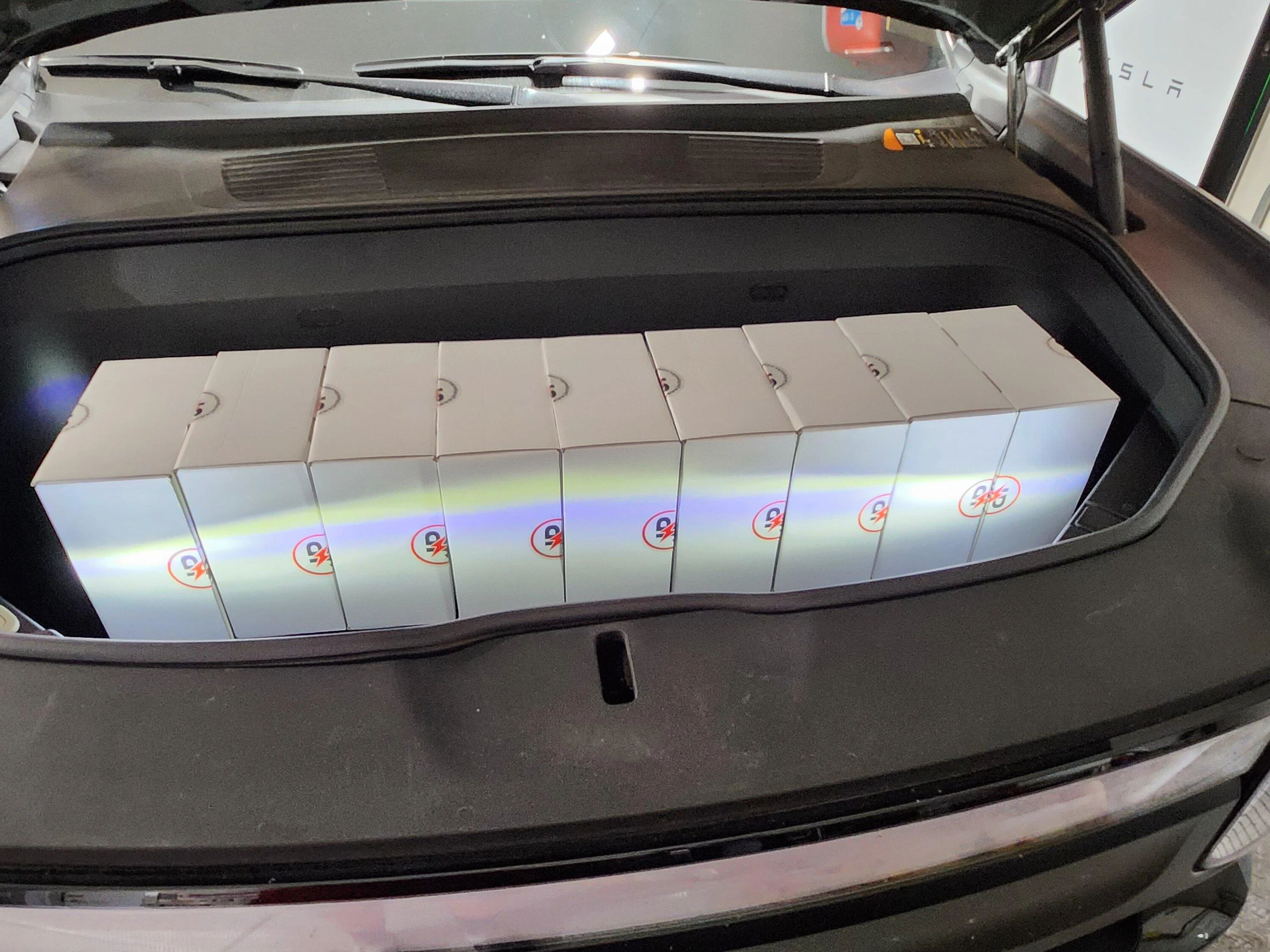 Rivian R1T R1S Wait.. we really don't need the jack pucks? 20230420_113251