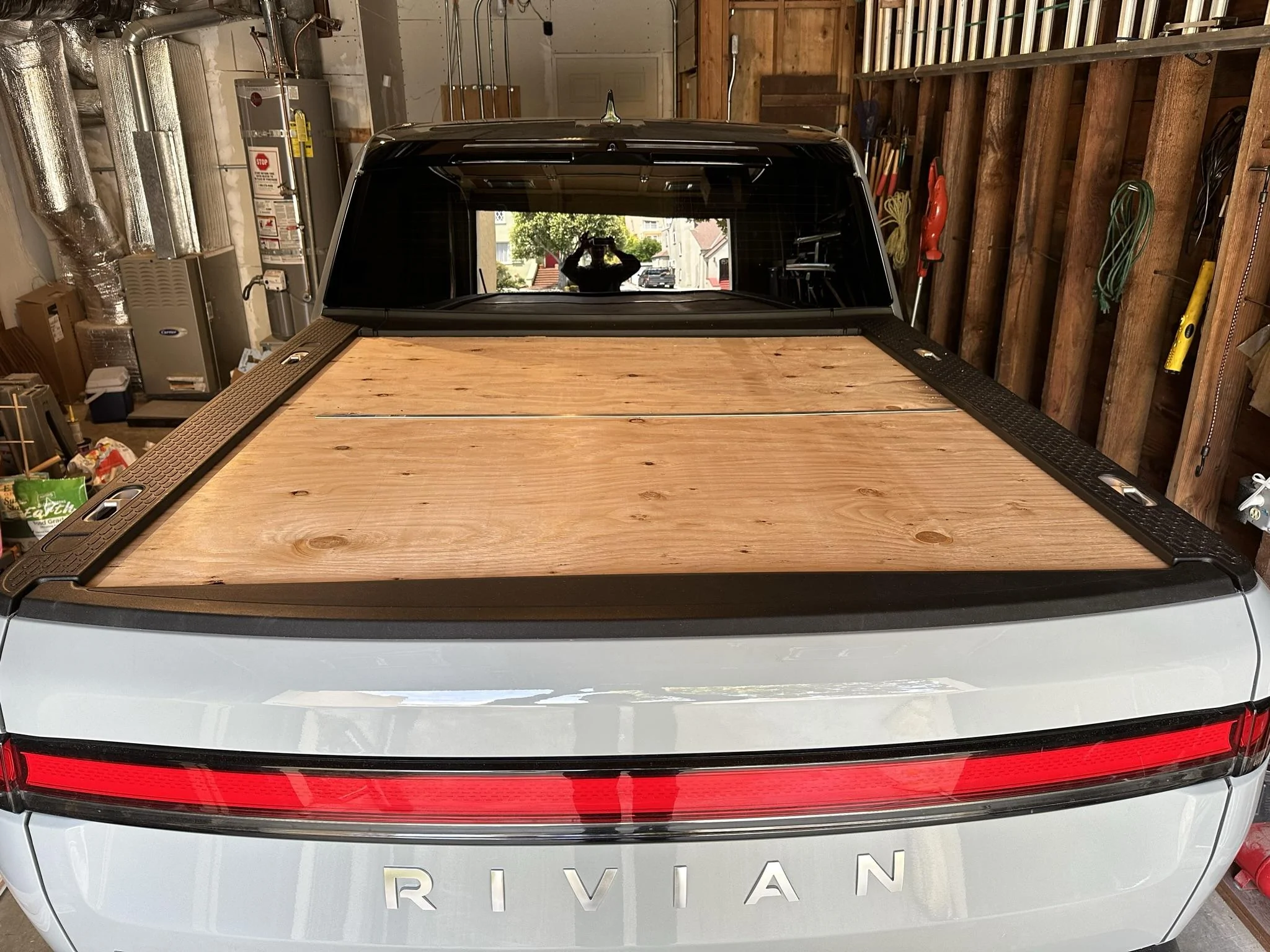 Rivian R1T R1S DIY temporary tonneau / bed cover? IMG_0025