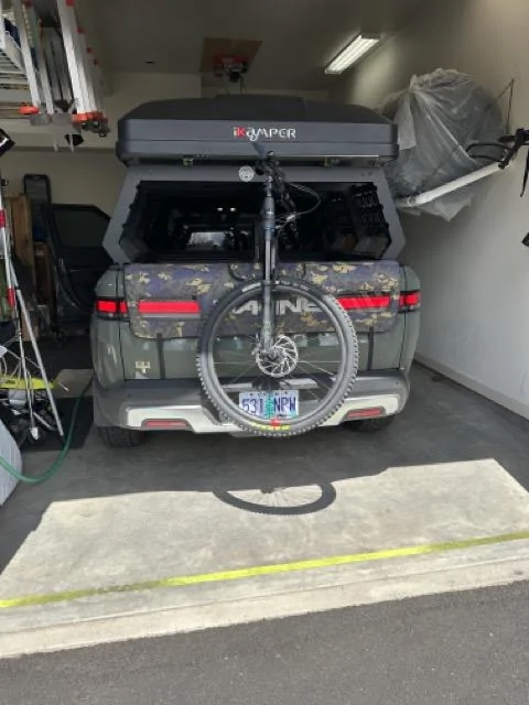 Rivian R1T R1S Official Rivian Bike Pad for R1T Tailgate - First Look! ?‍♀️ (updated w/ photos in use) Tailgate1