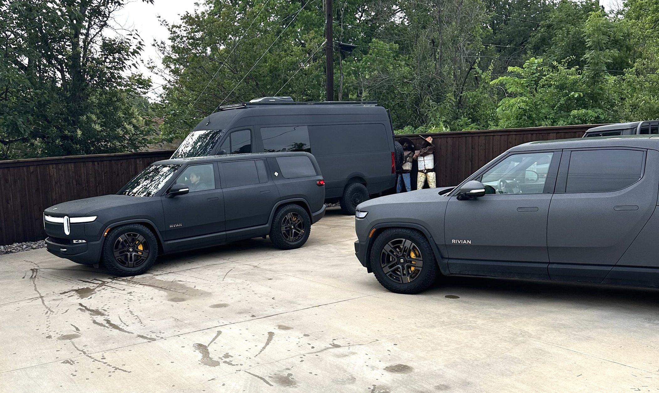 Rivian R1T R1S Kevlar Coating on R1T and R1S IMG_2078