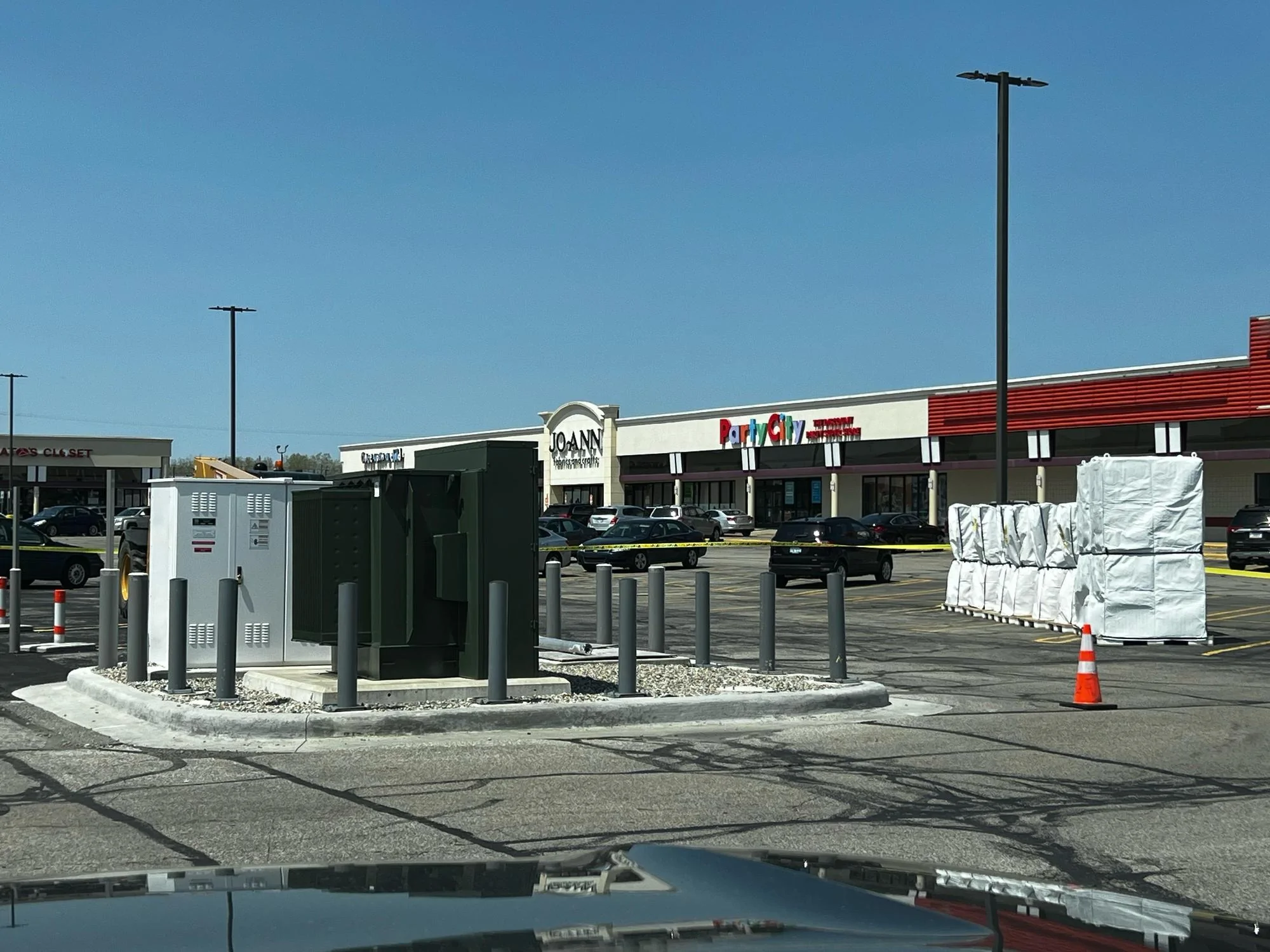 Rivian R1T R1S RAN Rivian Charging Stations Locations Map via Google Maps 1126415