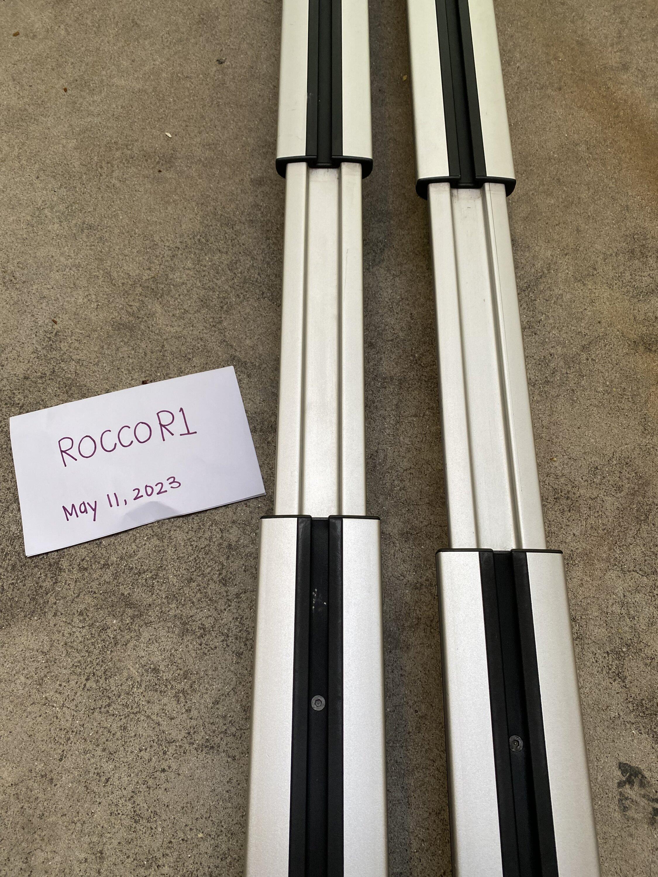 Rivian R1T R1S Used Cargo Crossbars IMG_3250
