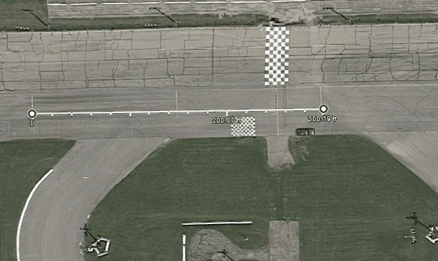Rivian R1T R1S On-track: drag racing Rivian R1T vs Model S Plaid (modified) 1683924669993