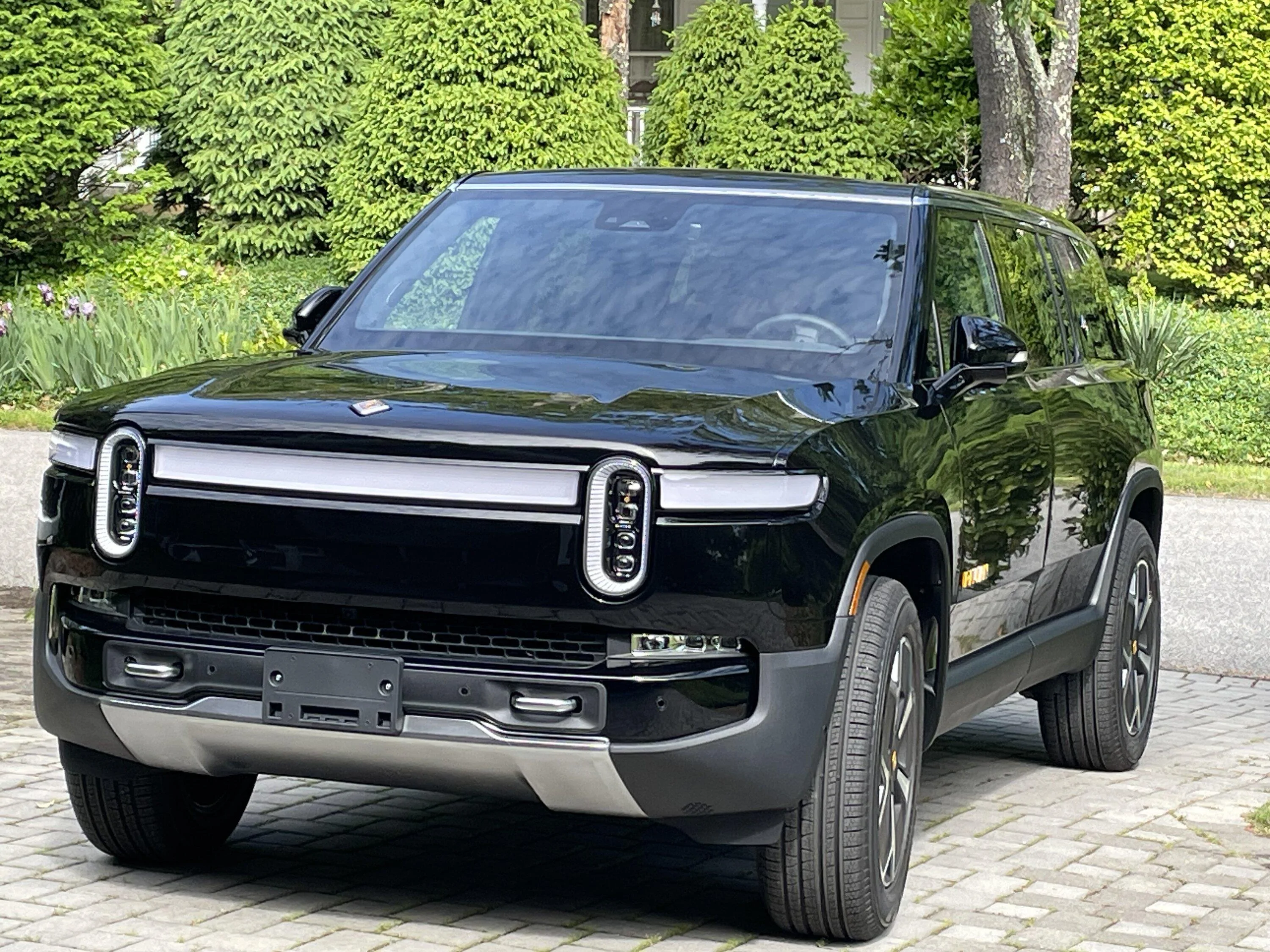 Rivian R1T R1S Took delivery of R1S months early and we are so... lucky. IMG-1589