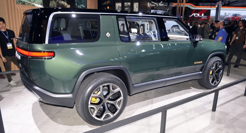 Rivian R1T R1S Blacked out my logos with vinyl 1684260350364