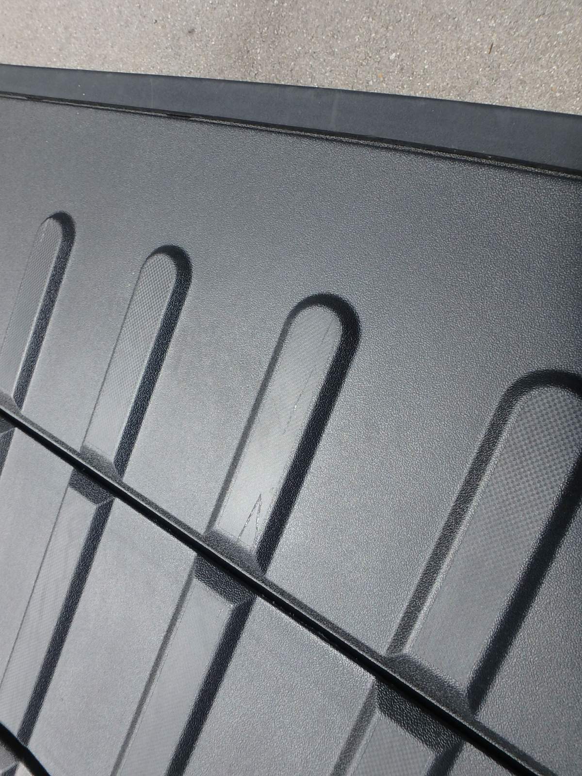 Rivian R1T R1S Opinion on new vs used 2023 R1T inspection_image_21