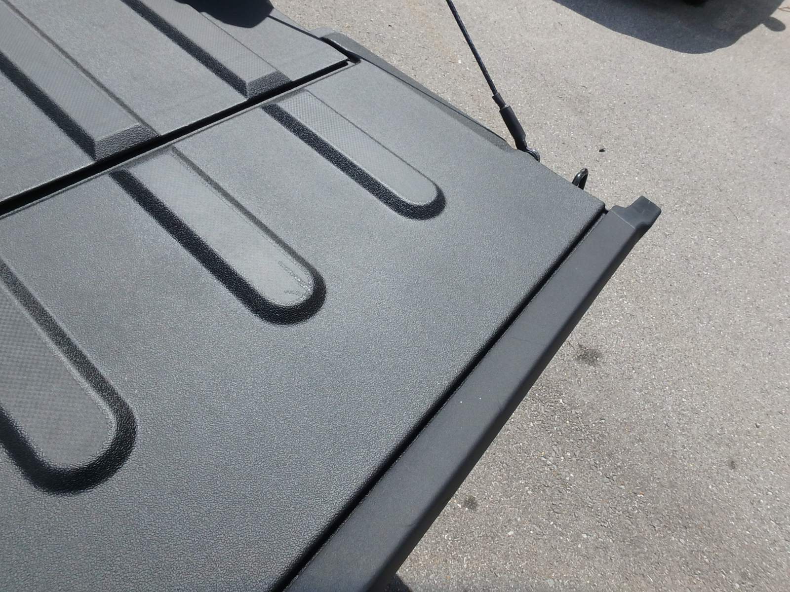 Rivian R1T R1S Opinion on new vs used 2023 R1T inspection_image_22