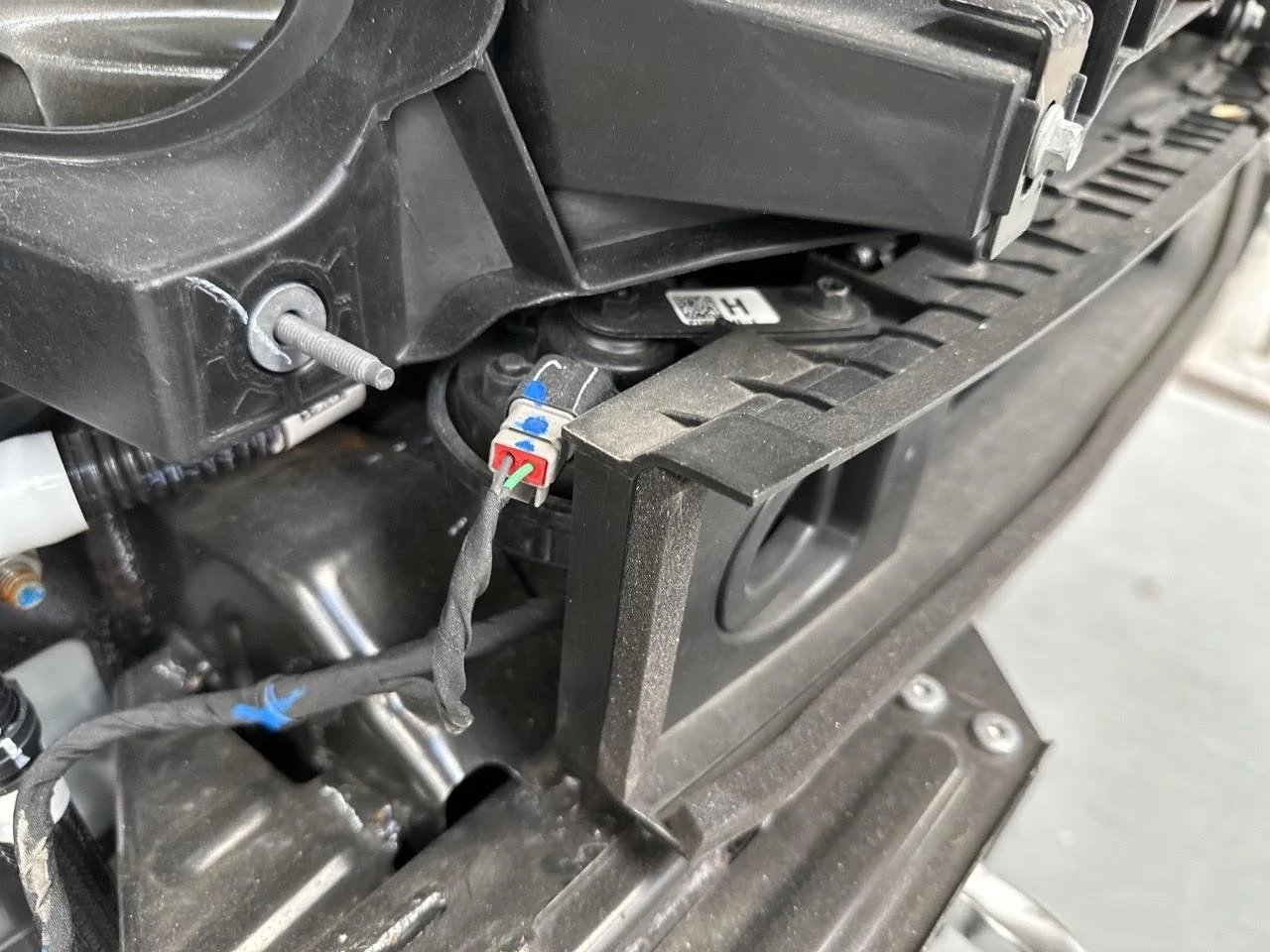 Rivian R1T R1S Horn - Needs work! horn 2