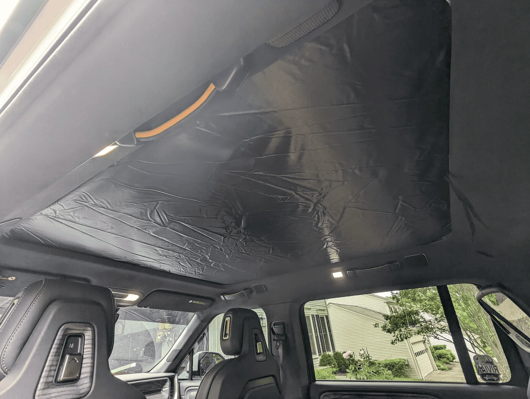 Rivian R1T R1S Its getting hot in here 1684337486741