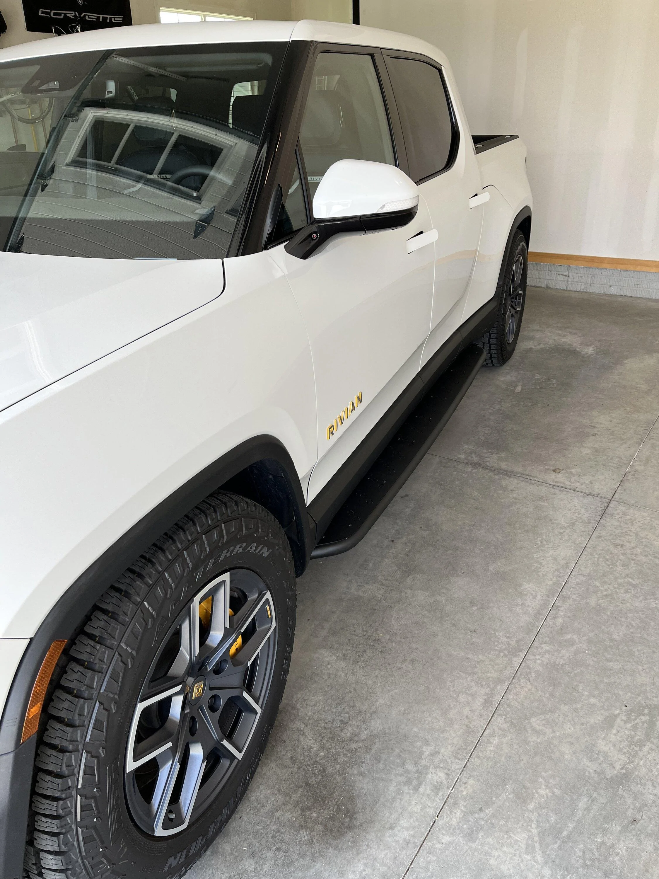 Rivian R1T R1S Iowa anyone? IMG_4508