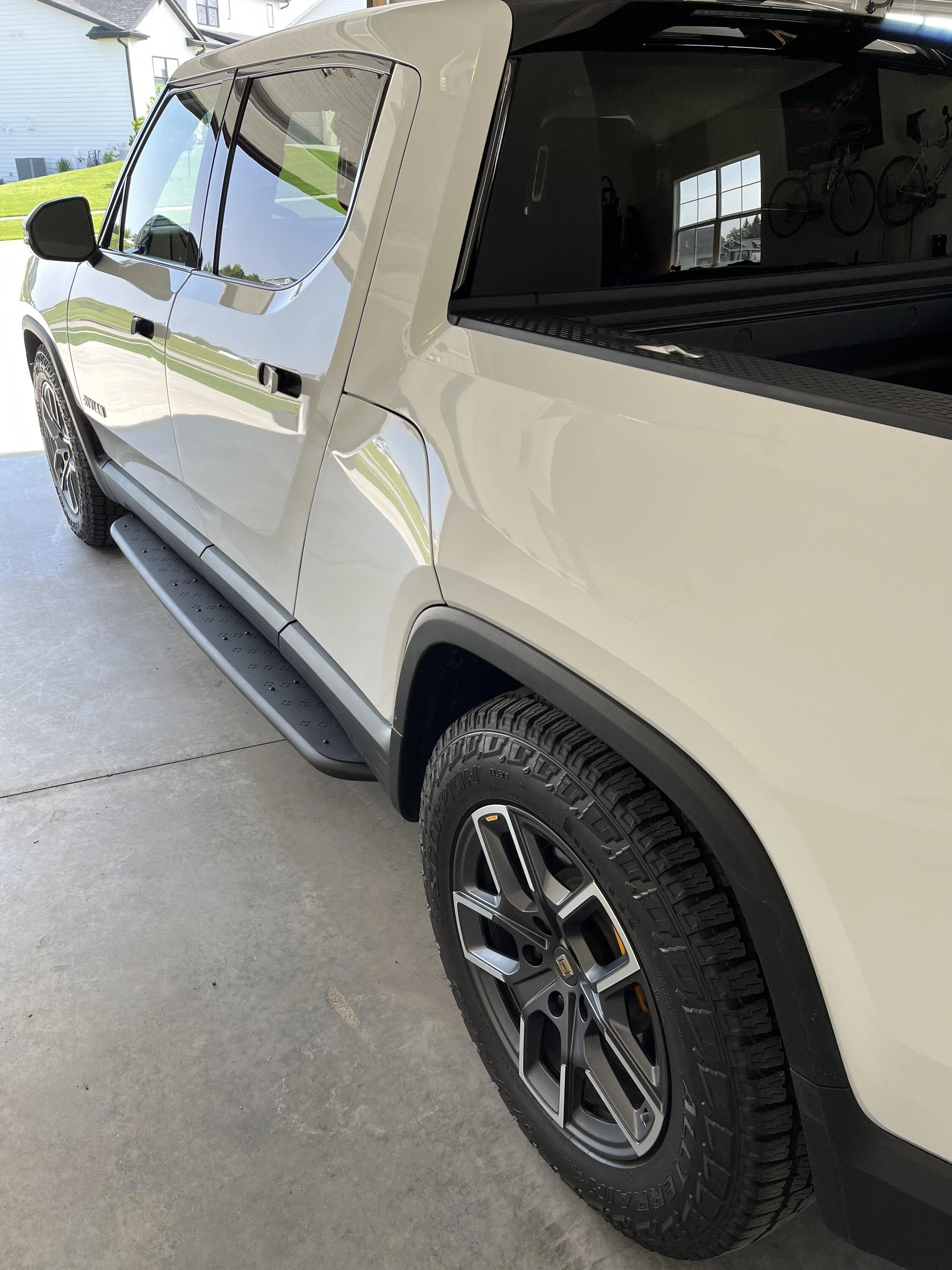 Rivian R1T R1S Iowa anyone? IMG_4507