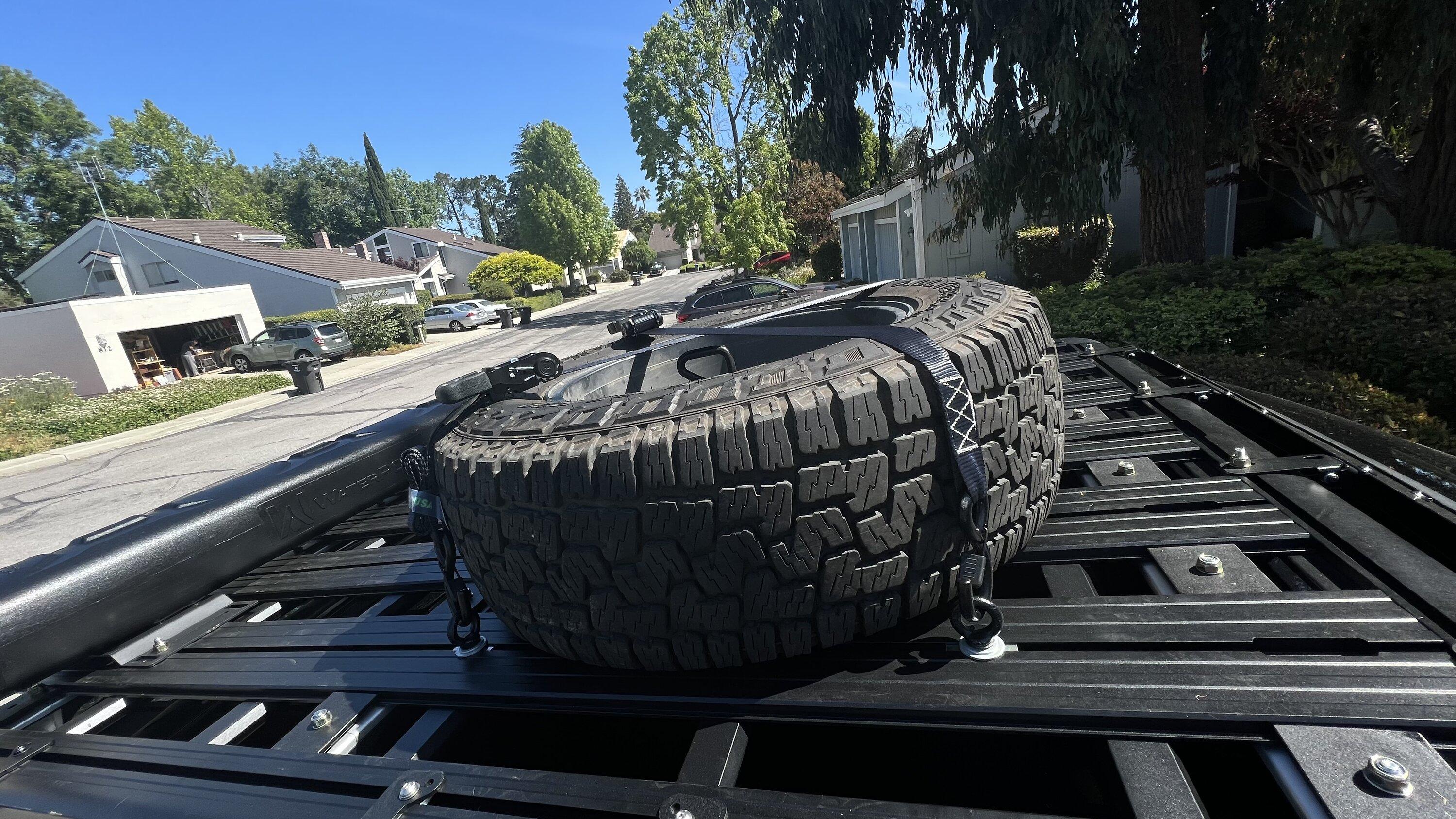 Rivian R1T R1S R1S Platform/Flat Top Roof Rack Recommendations IMG_3122