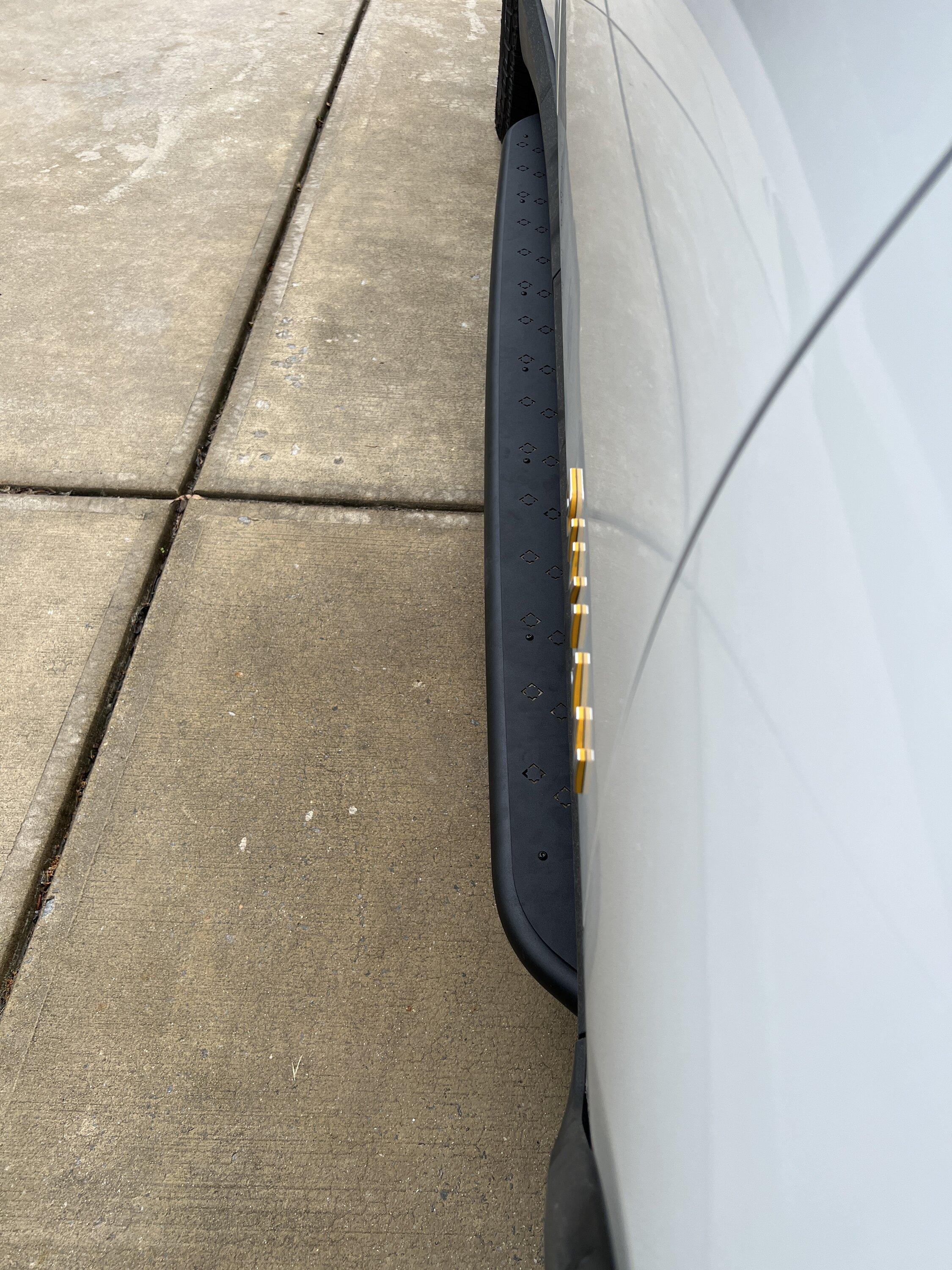 Rivian R1T R1S 1EV R1T Running Boards Installed IMG_4298