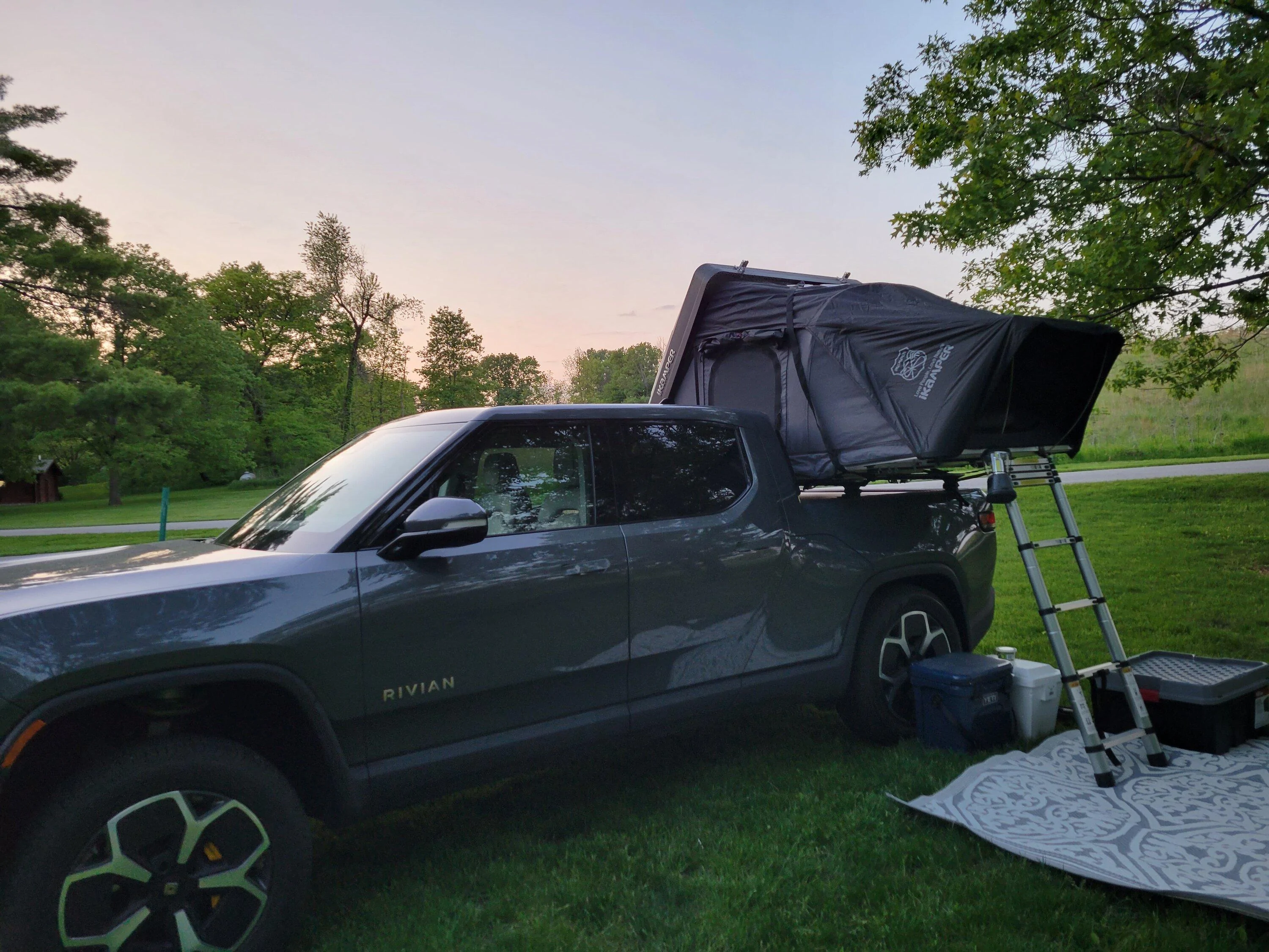 Rivian R1T R1S Iowa anyone? 20230519_203110