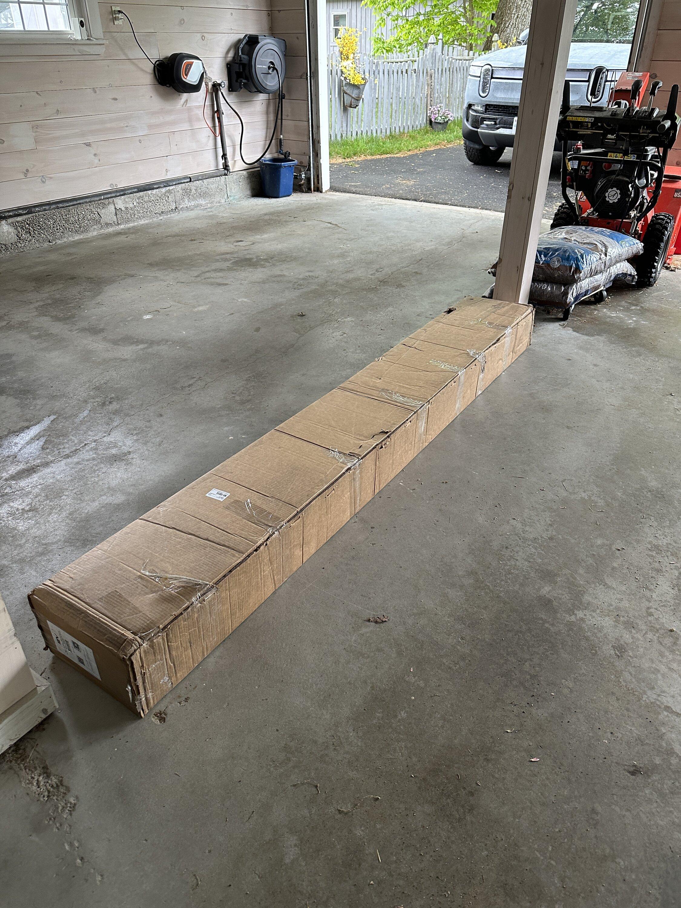 Rivian R1T R1S Master Thread:  Review of the EV Sportline RMaxx Running Boards/Sliders (from Team 1EV) IMG_1405.JPG