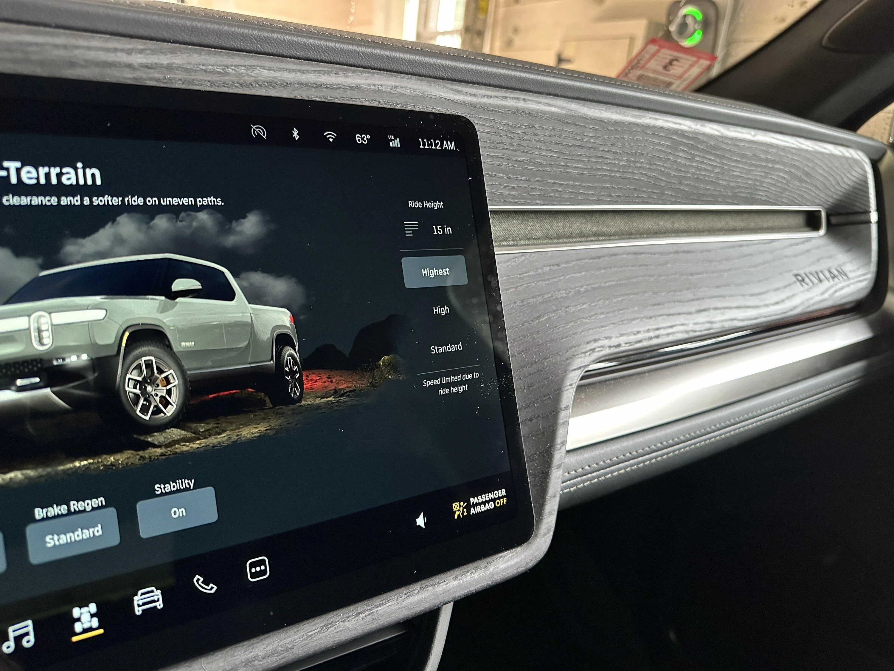 Rivian R1T R1S Master Thread:  Review of the EV Sportline RMaxx Running Boards/Sliders (from Team 1EV) IMG_1406